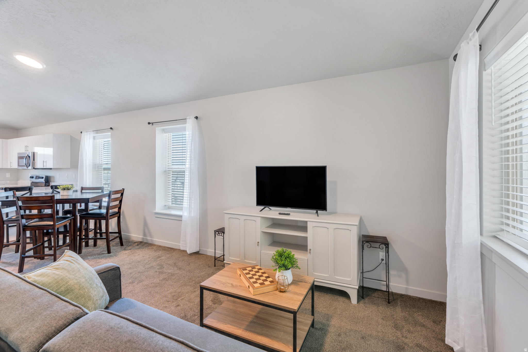 SPRING CREEK - Residential