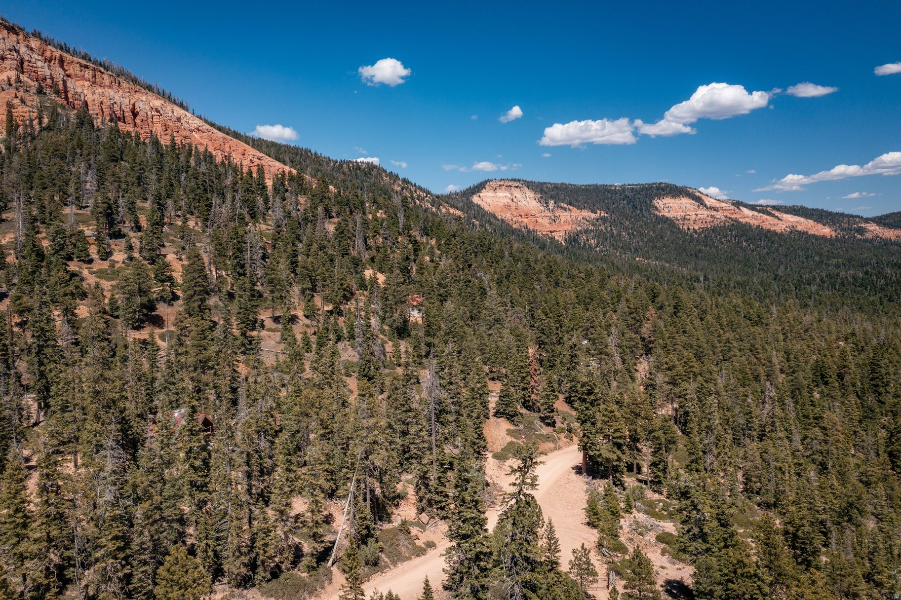 NAVAJO LAKE ESTATES - Land