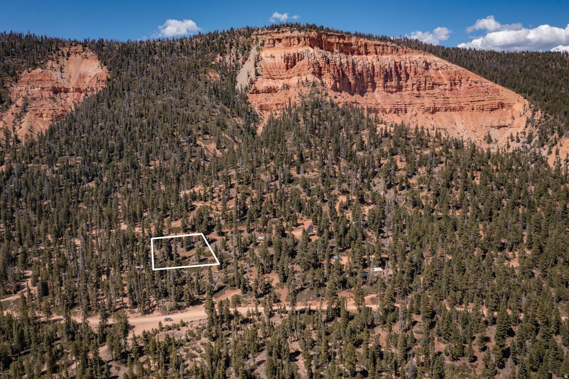 NAVAJO LAKE ESTATES - Land