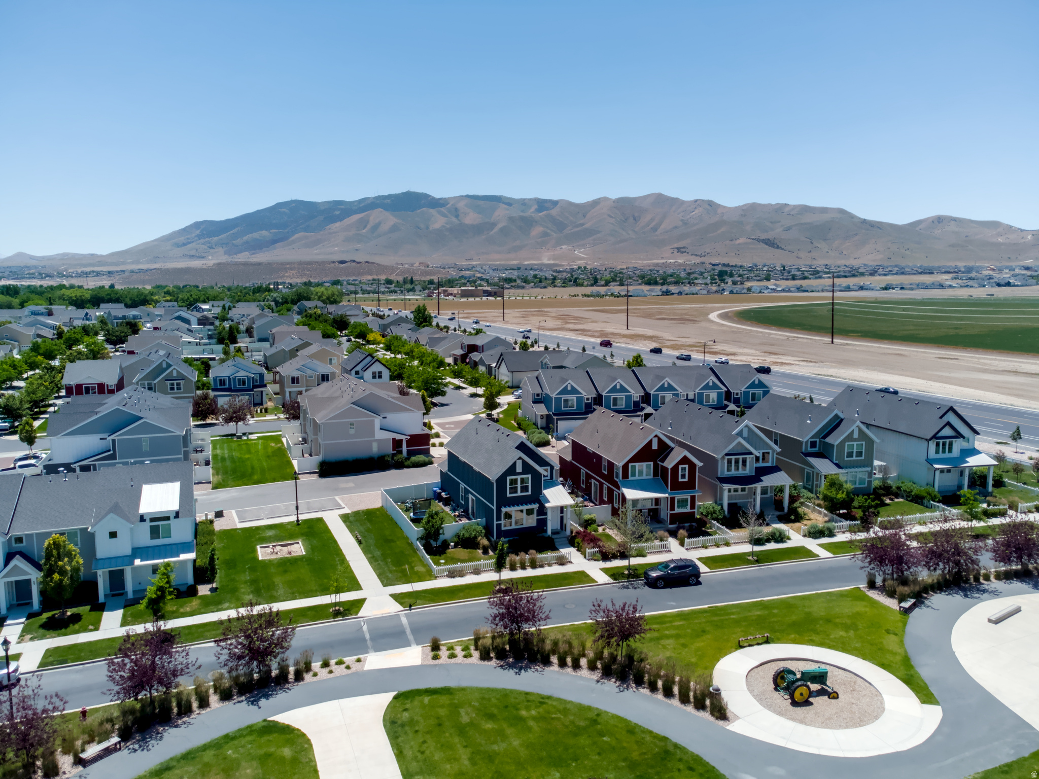 LEGACY FARMS - Residential