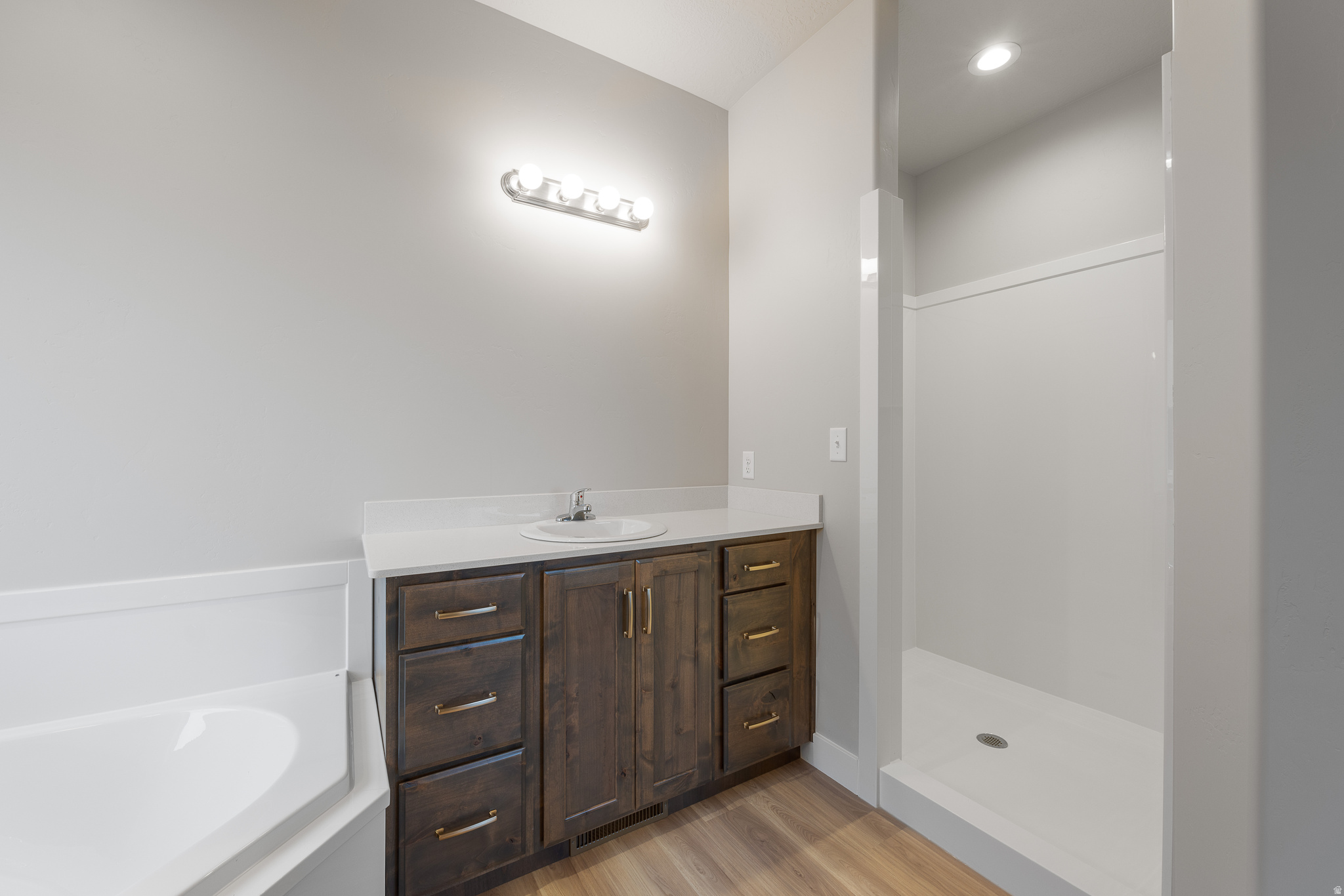 SUMIT RIDGE THE HILLS - Residential