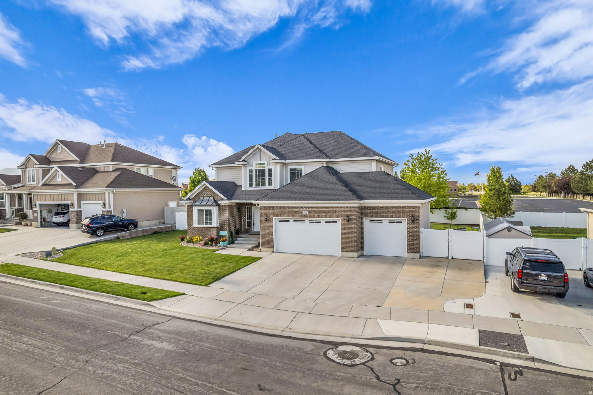 SUMMERWOOD 301 - Residential