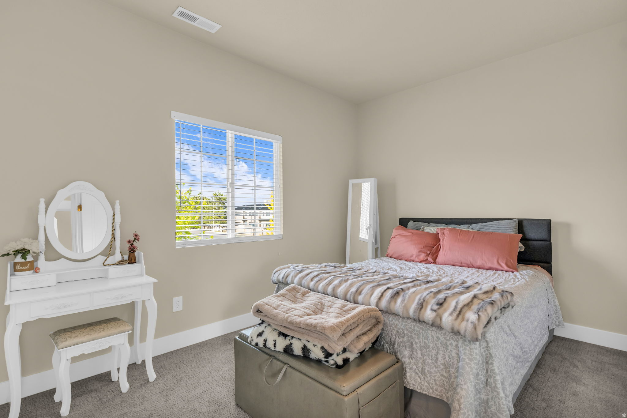 SUMMERWOOD 301 - Residential
