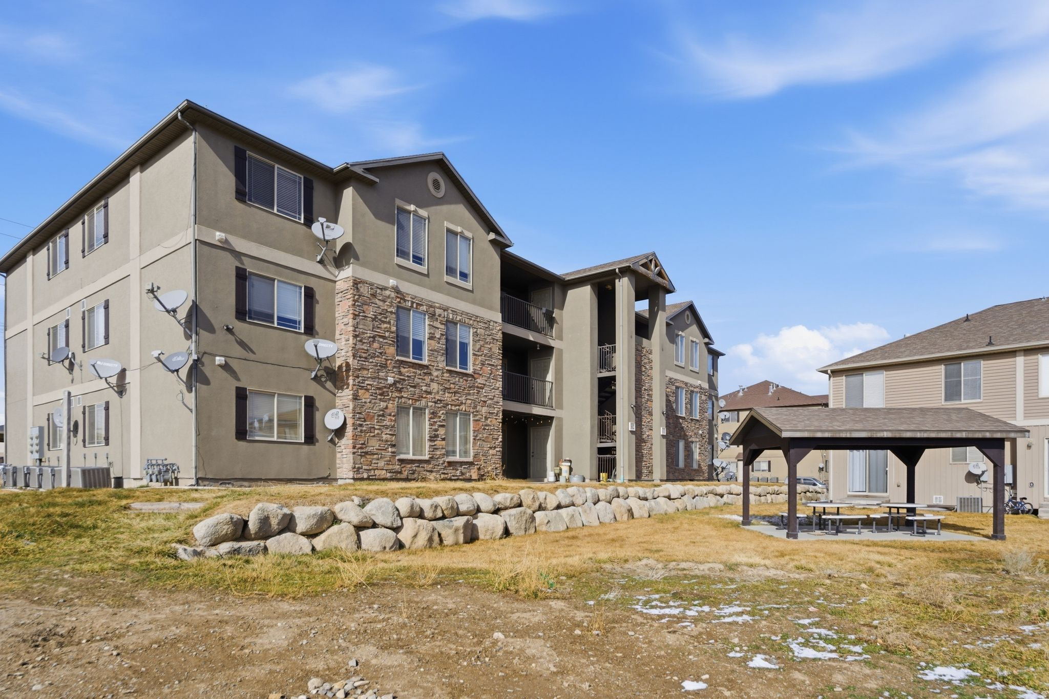 PLUM CREEK CONDO - Residential