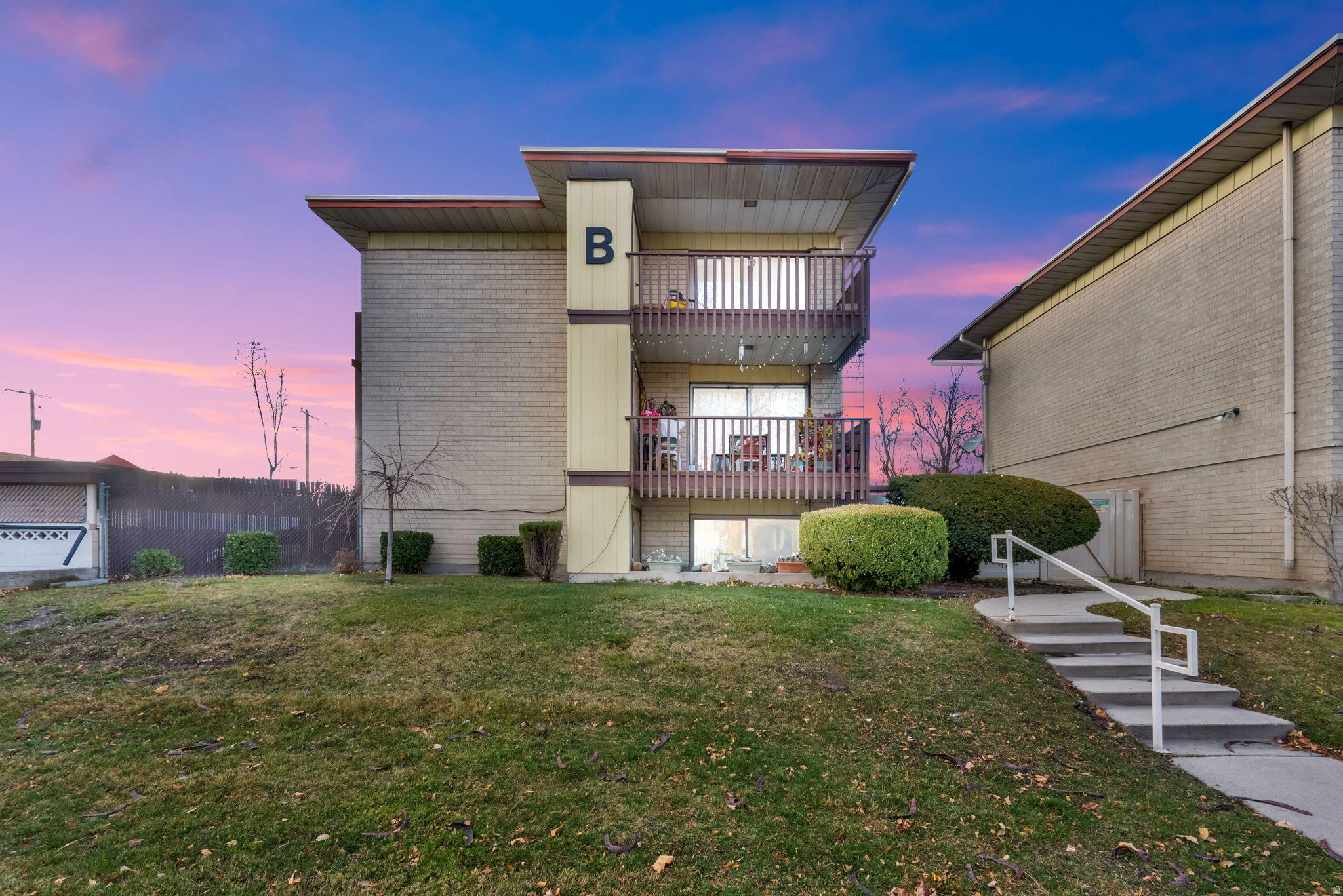Enjoy easy living in this inviting 2-bedroom, 1-bath home nestled in the 55+ community of Terrace of Rose Park. Designed for comfort and simplicity, this home offers a practical floor plan and a welcoming atmosphere. Residents enjoy community amenities including a pool and courtyard, perfect for relaxing and socializing. Ideally located close to shopping, dining, medical services, and everyday conveniences, this home offers low-maintenance living in a friendly, well-kept neighborhood. PREFERRED LENDER OFFERING UP TO $1,000, BRENN WILKINSON WITH SECURITY NATIONAL- 540-498-2219. NMLS:1615680 CONTACT FOR DETAILS.Pets are not accepted without HOA approval, contact HOA for more information. Square footage figures are provided as a courtesy, buyer is encouraged to get their own measurements.