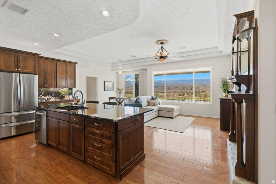 SUN RIVER - Residential
