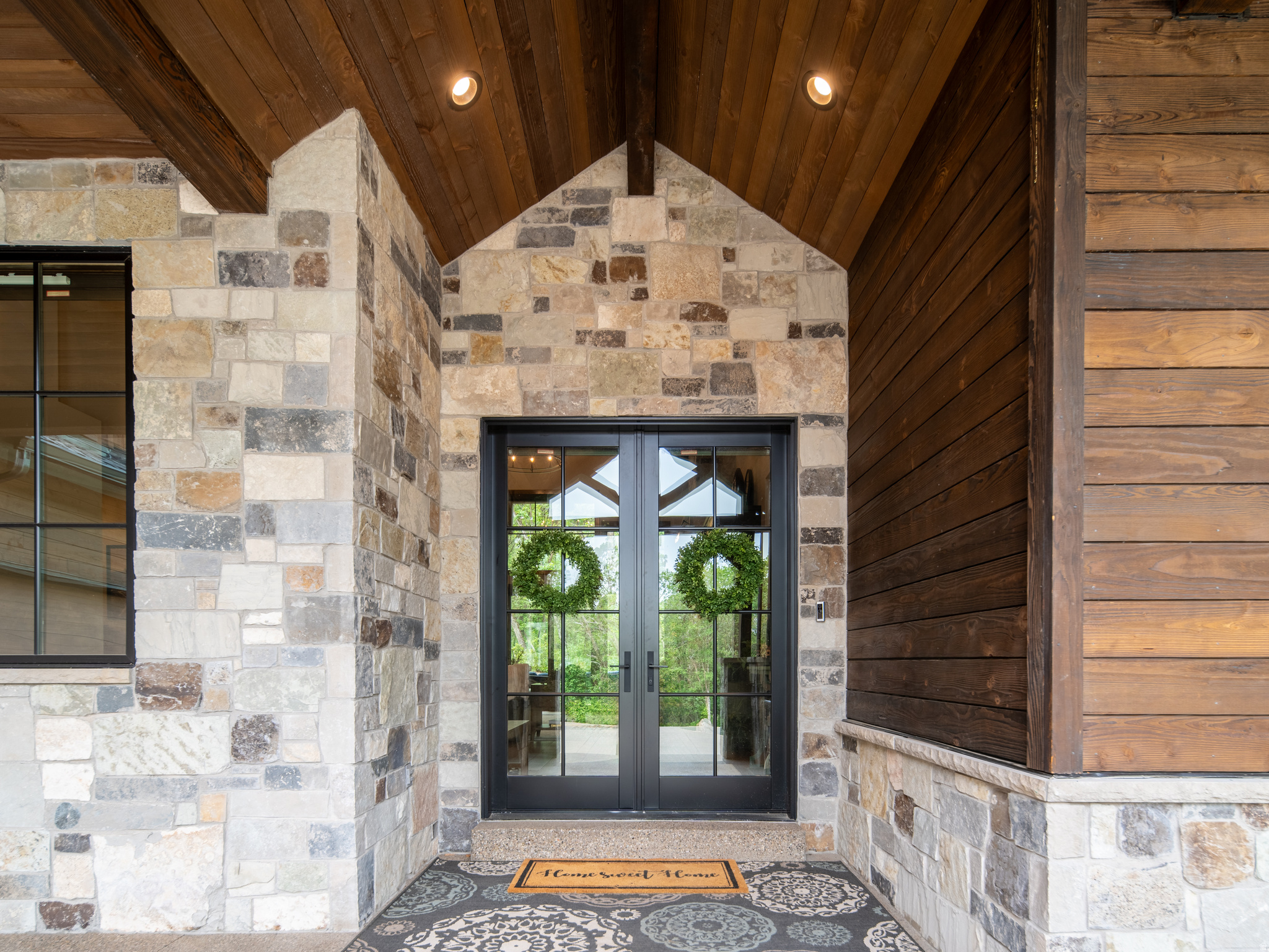 PINEVIEW OVERLOOK - Residential