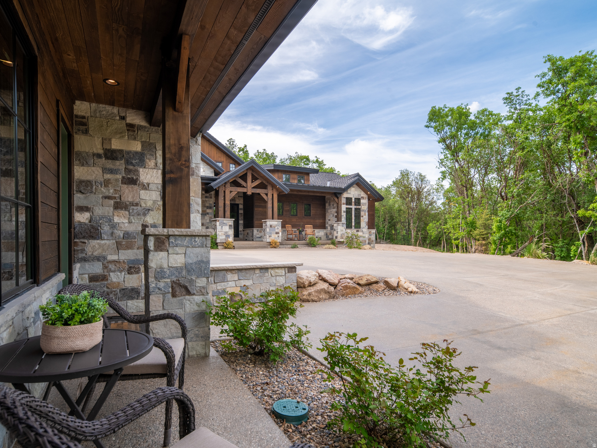 PINEVIEW OVERLOOK - Residential