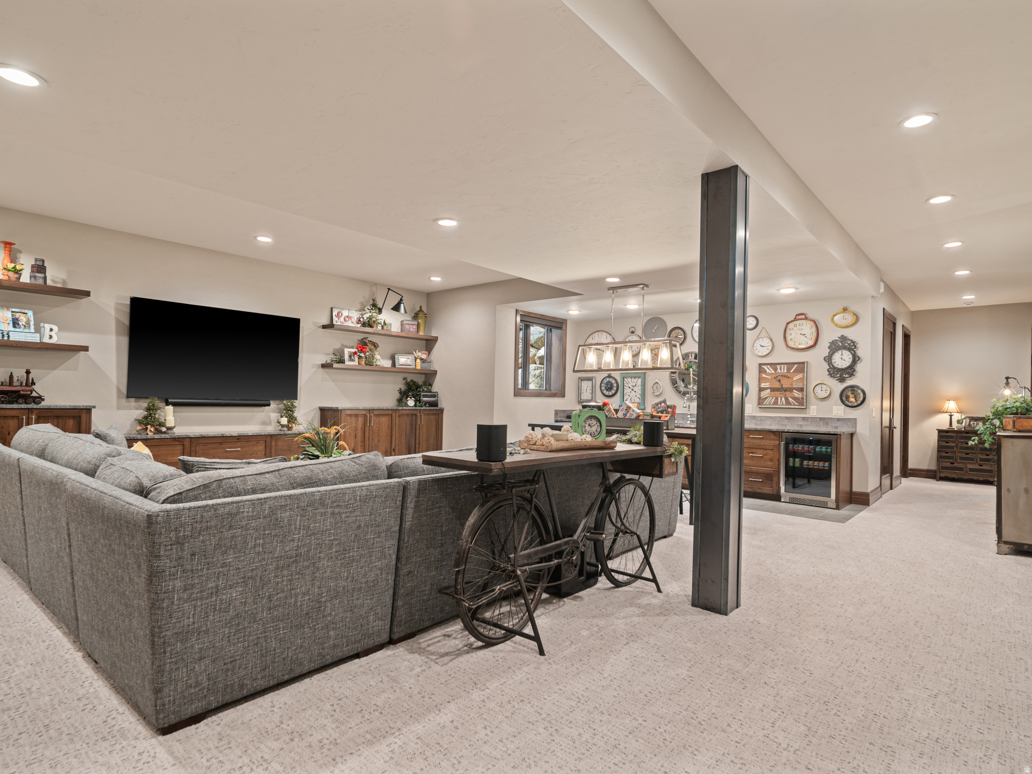 PINEVIEW OVERLOOK - Residential