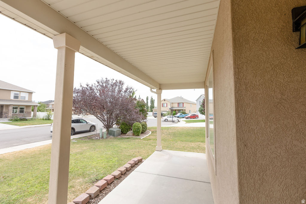 JORDAN WILLOWS - Residential