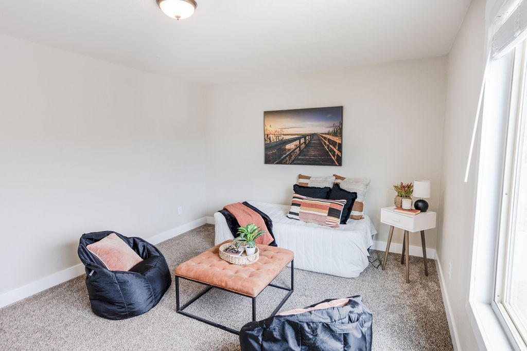 JORDAN WILLOWS - Residential