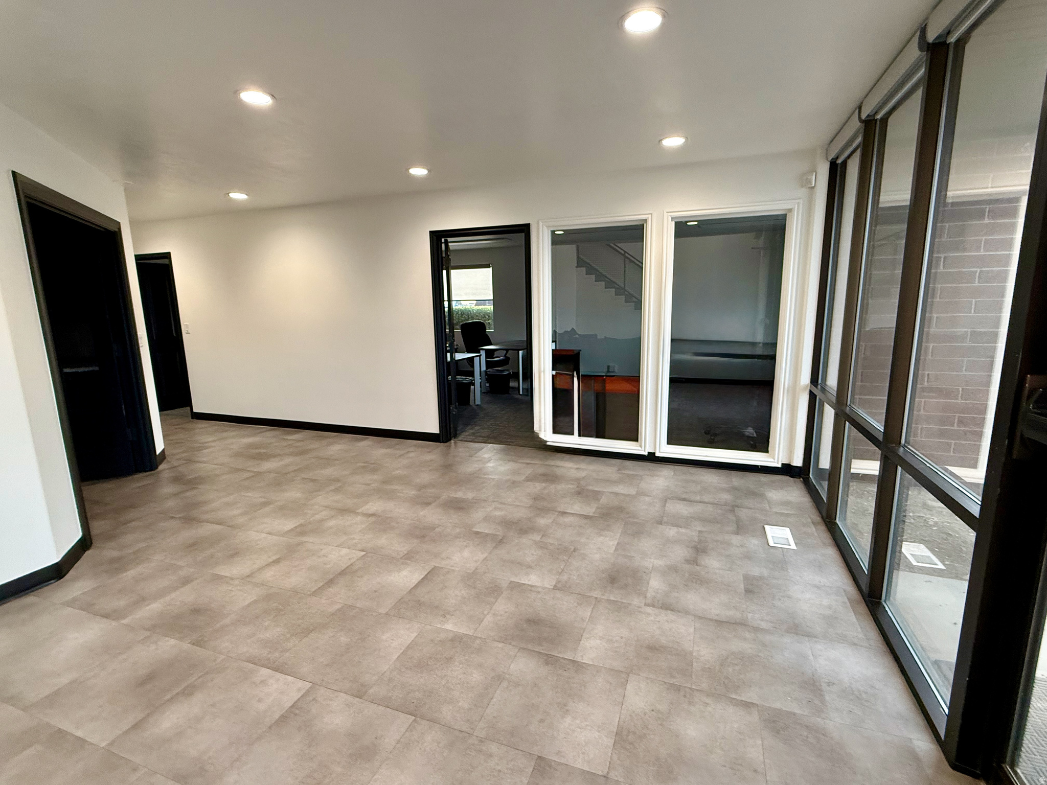 PLAT A - Commercial Lease
