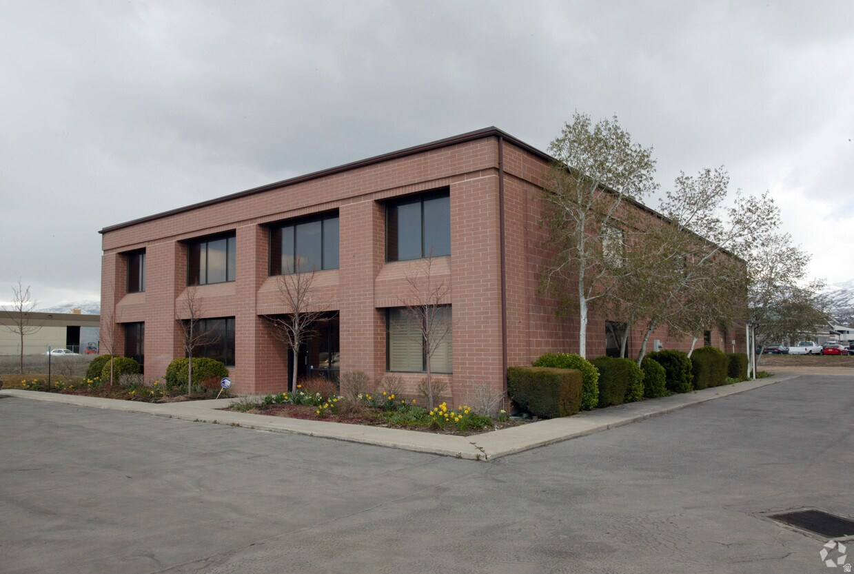 7,093 SF - Newly Renovated, Fully Furnished  Office Building located in n Salt Lake. Property includes 15 individual office suites, beautiful reception area, oversized conference room with fireplace & kitchenette, two (2) break rooms/kitchens, and four (4) restrooms.  Office furnishings are negotiable. Square footage figures are provided as a courtesy estimate only and were obtained from Owners. Agent is related to a Member of the ownership entity.  Information provided as a courtesy. Tenant is advised to obtain an independent verification.