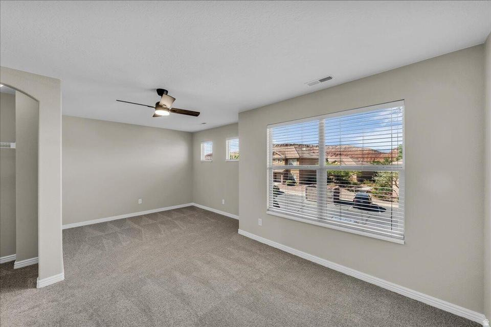 HIDDEN VALLEY TOWN HOMES PUD PH 1 - Residential