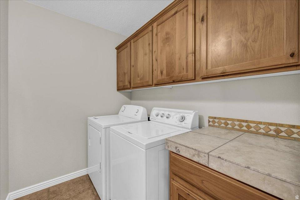 HIDDEN VALLEY TOWN HOMES PUD PH 1 - Residential