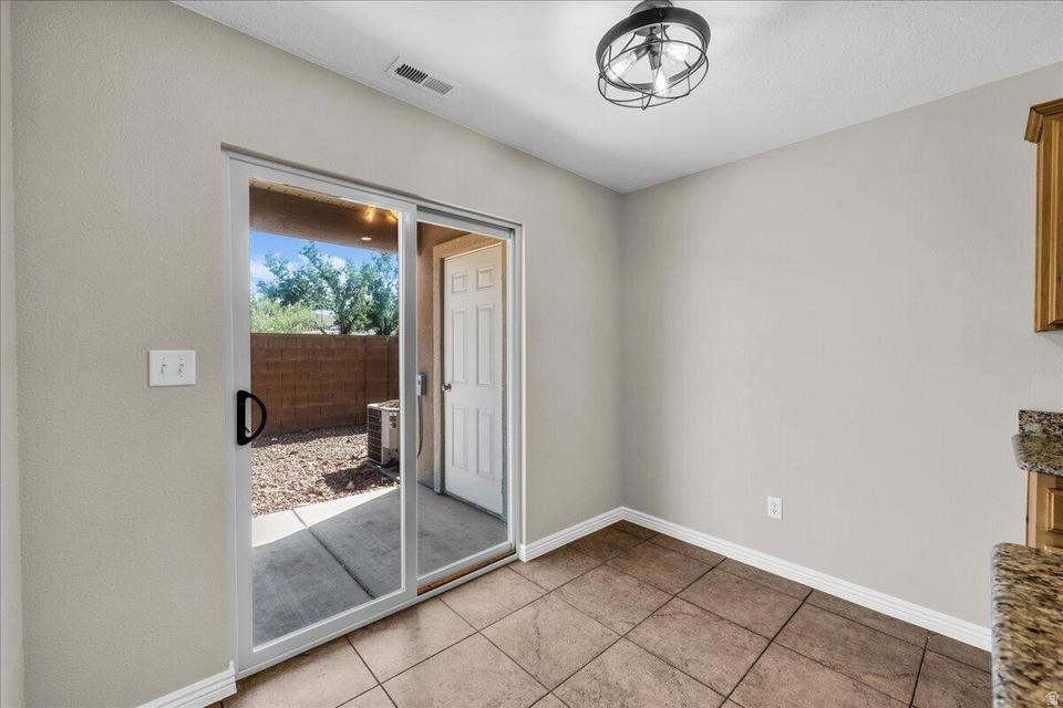HIDDEN VALLEY TOWN HOMES PUD PH 1 - Residential