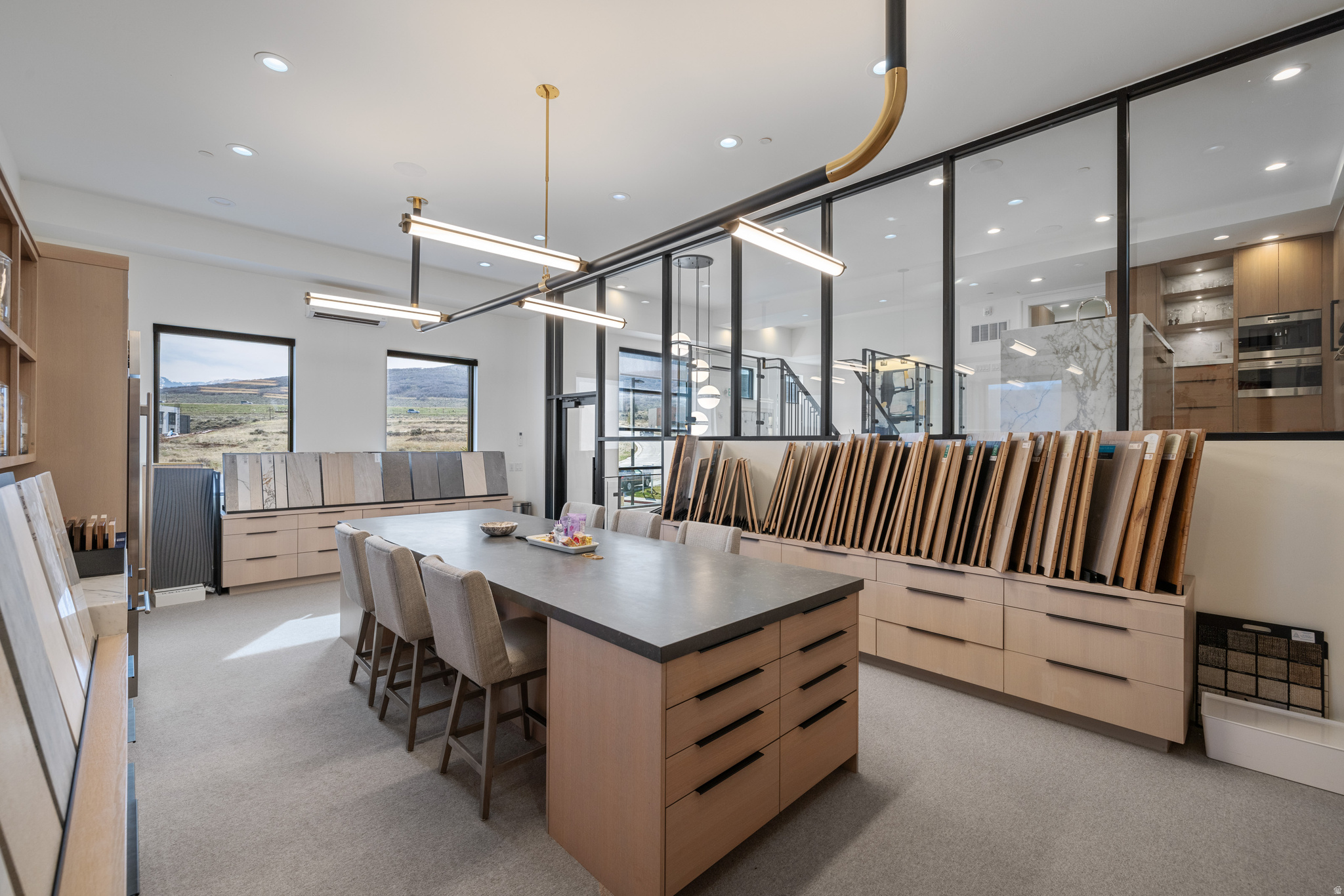 PARK EAST II BUSINESS COMMUNITY CONDOS - Commercial Lease