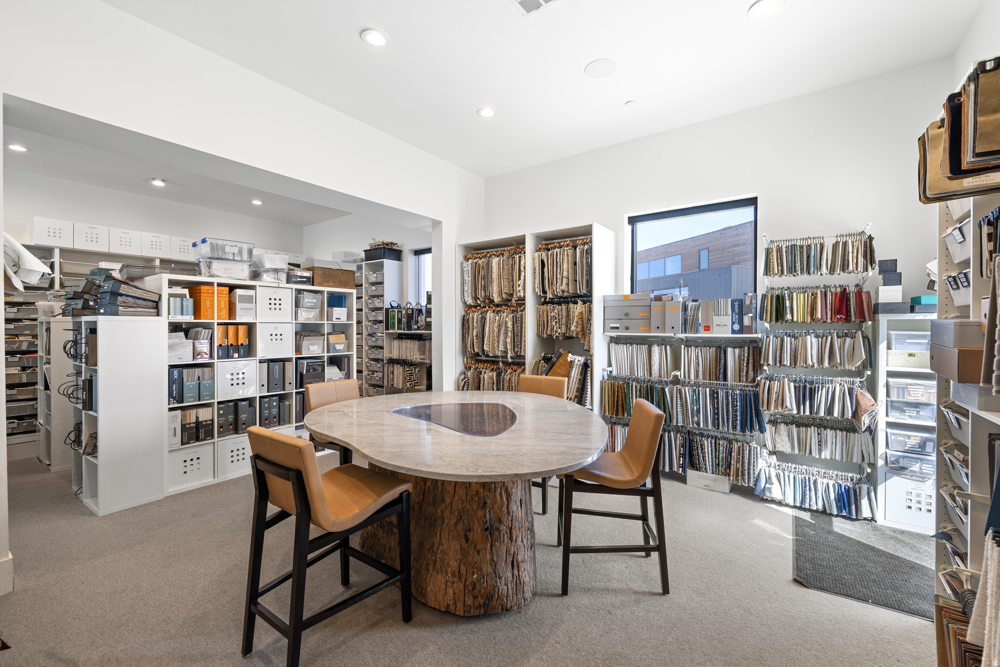 PARK EAST II BUSINESS COMMUNITY CONDOS - Commercial Lease