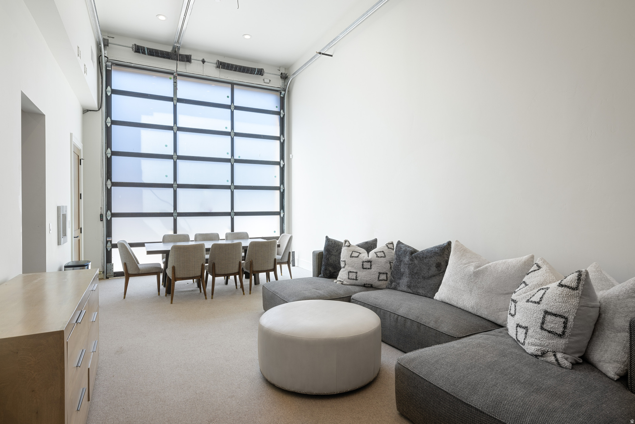 PARK EAST II BUSINESS COMMUNITY CONDOS - Commercial Lease