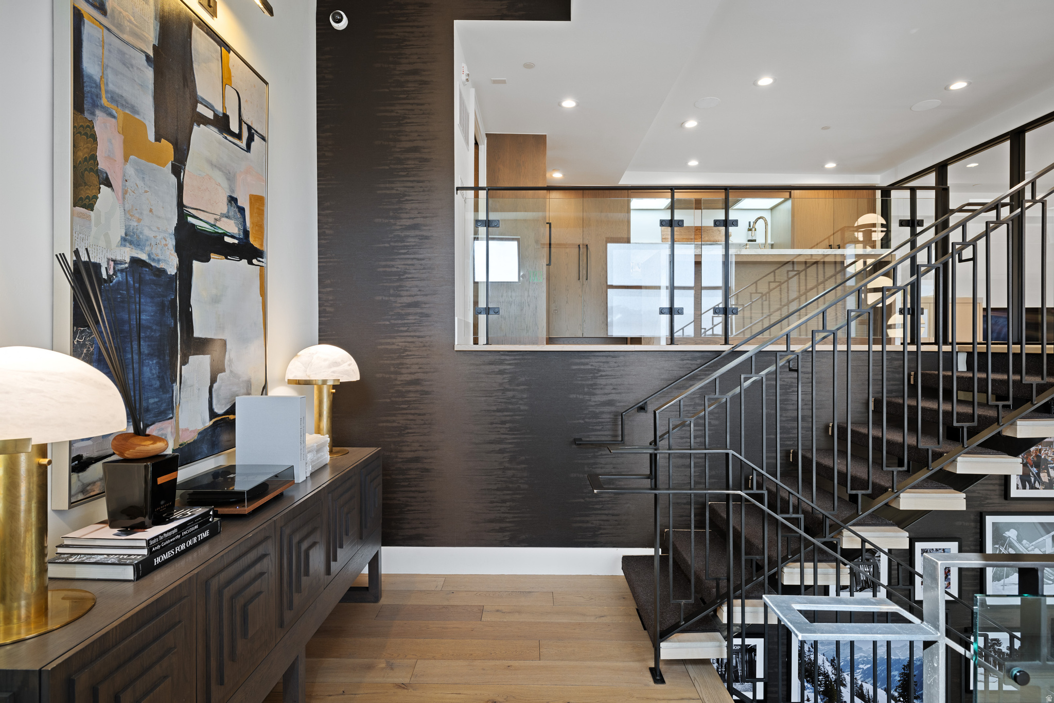 PARK EAST II BUSINESS COMMUNITY CONDOS - Commercial Lease