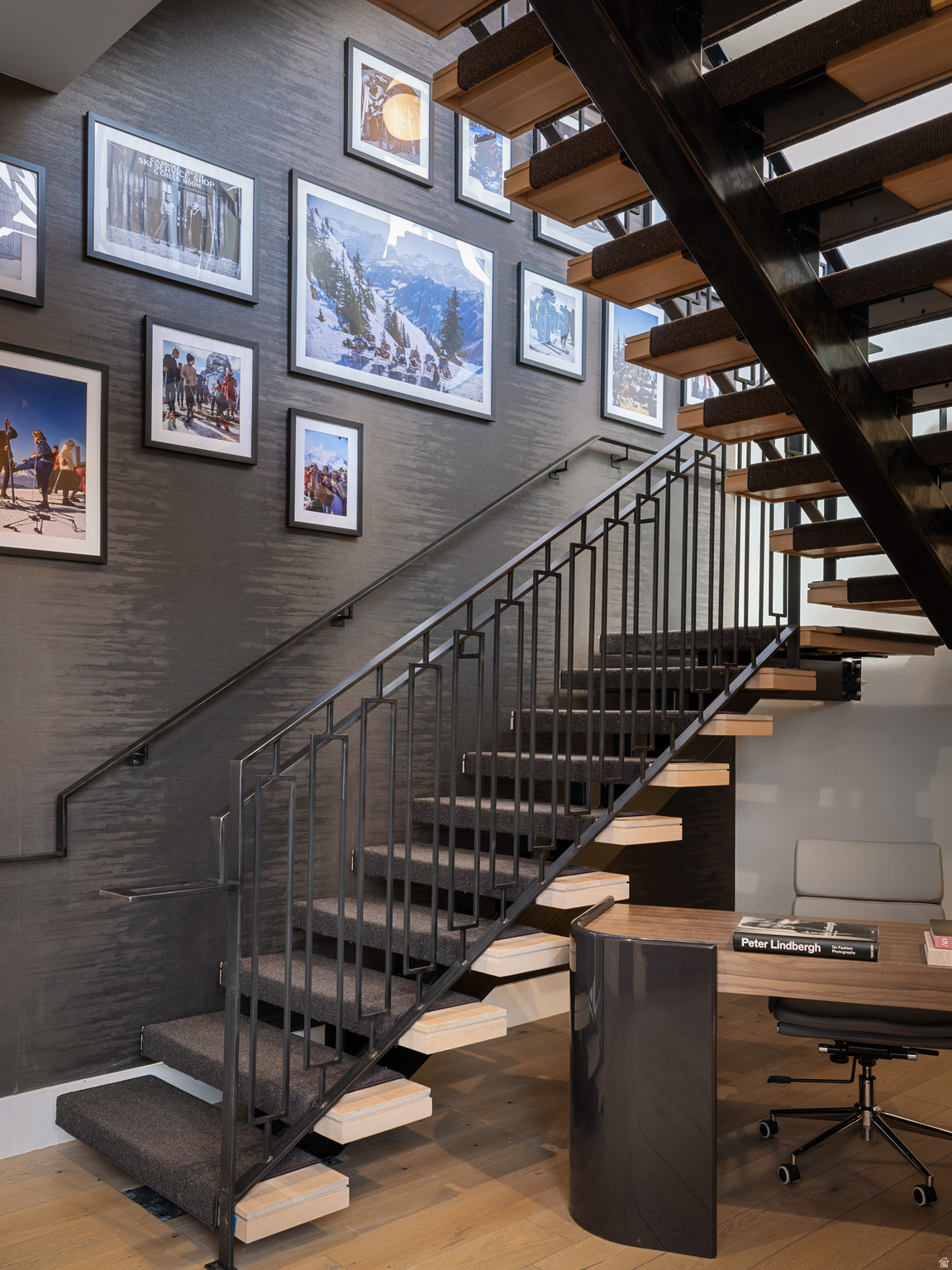 PARK EAST II BUSINESS COMMUNITY CONDOS - Commercial Lease