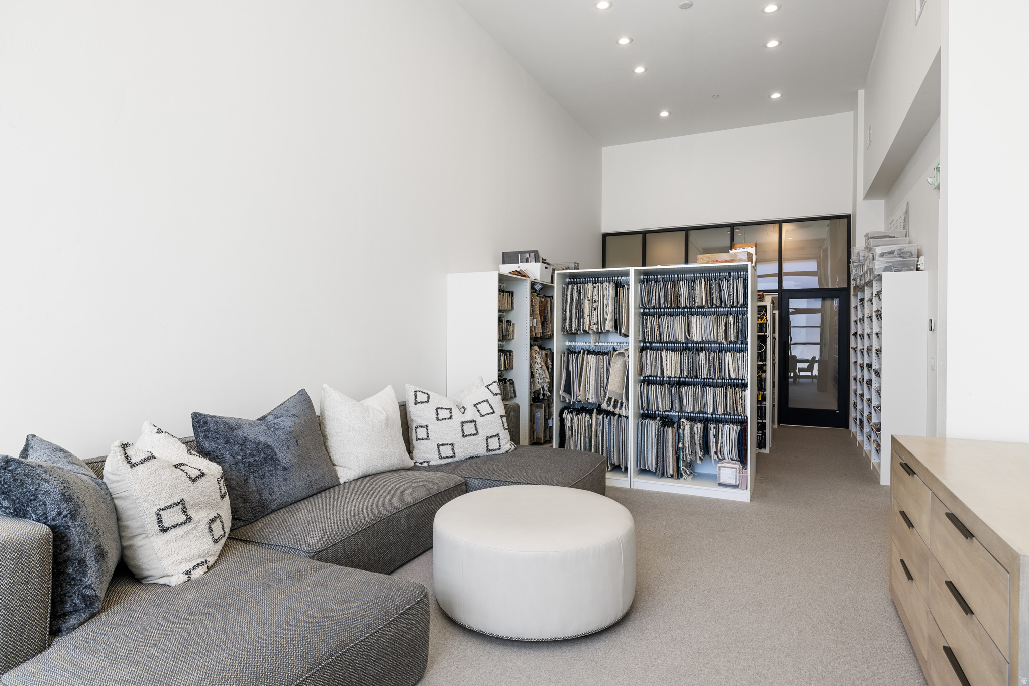 PARK EAST II BUSINESS COMMUNITY CONDOS - Commercial Lease