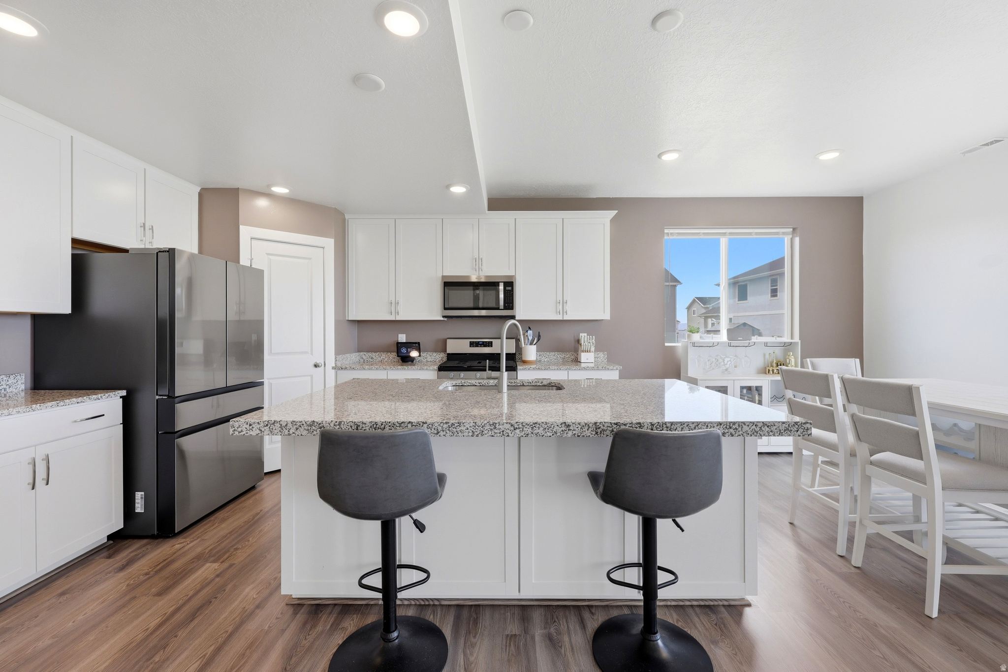 SHADOW RIDGE 1 AMD - Residential