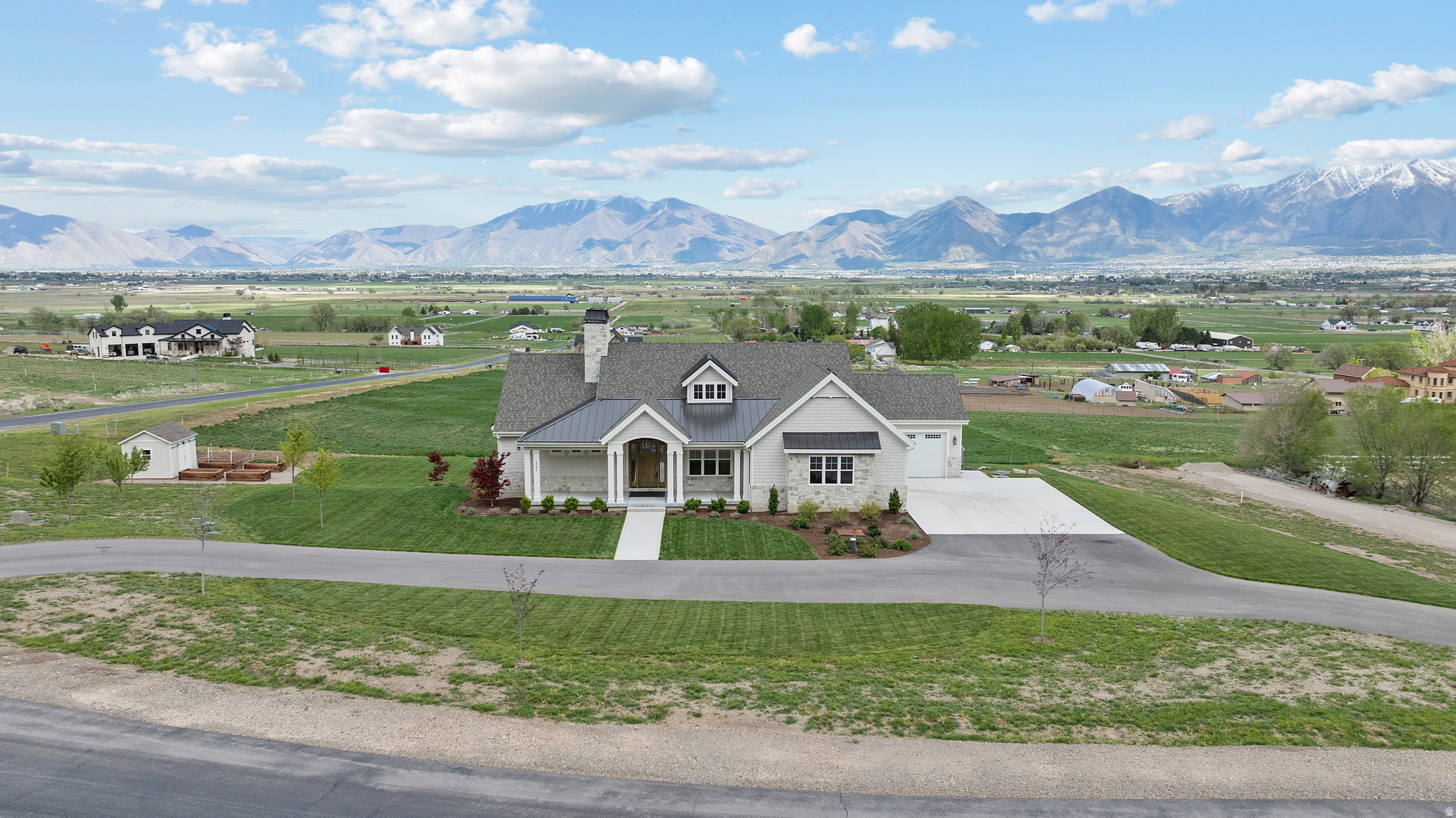RIDGE - Residential