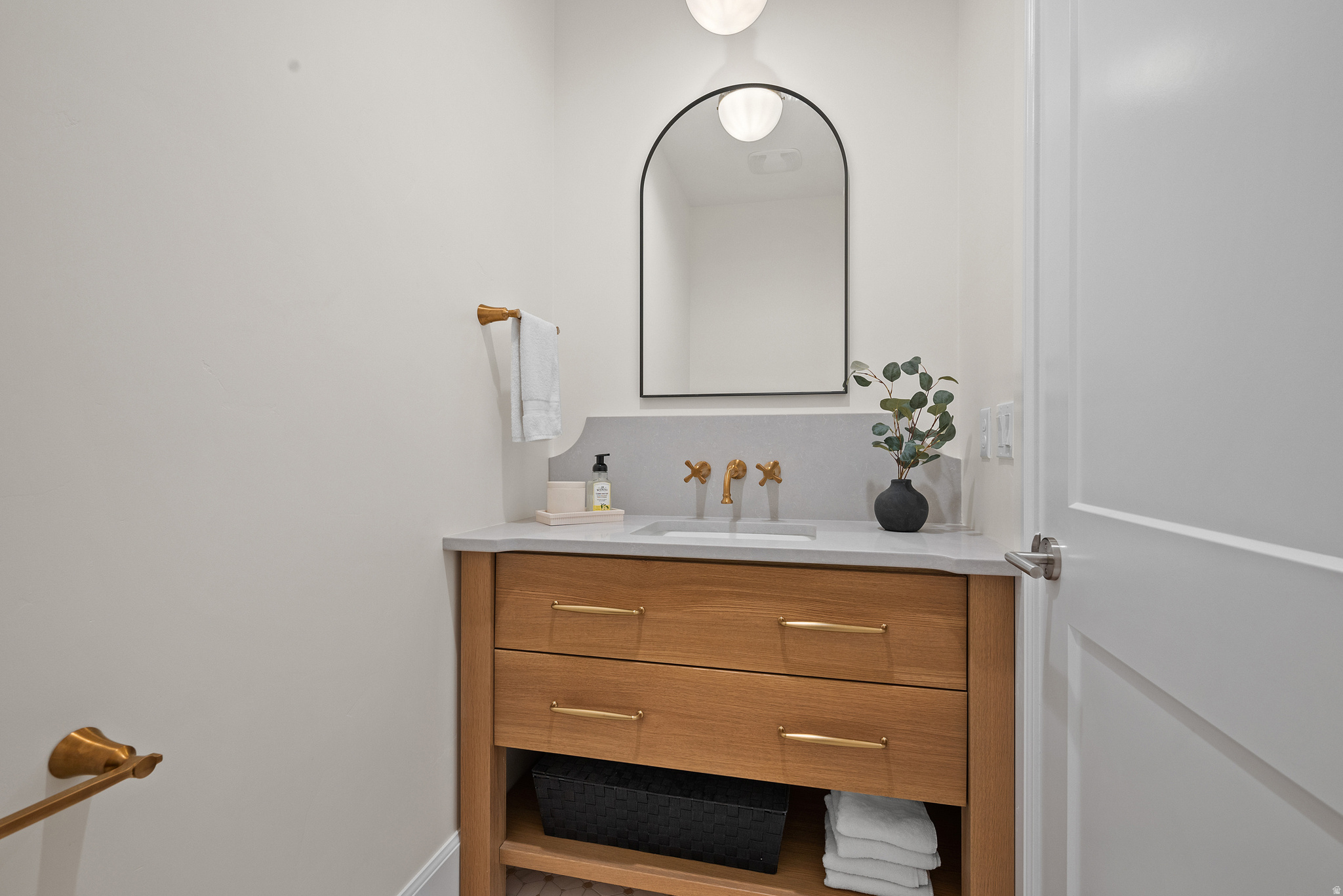 RIDGE - Residential