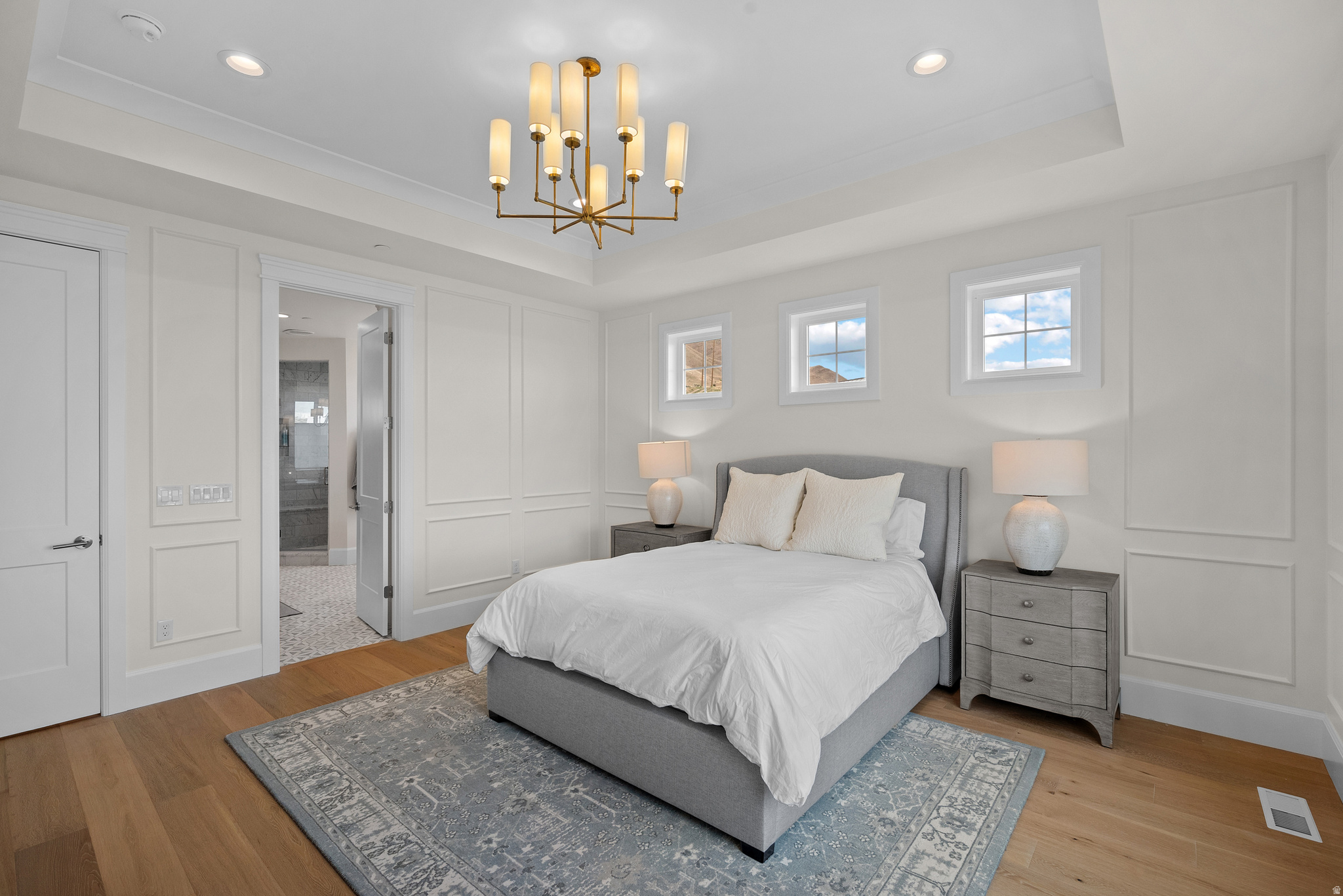 RIDGE - Residential