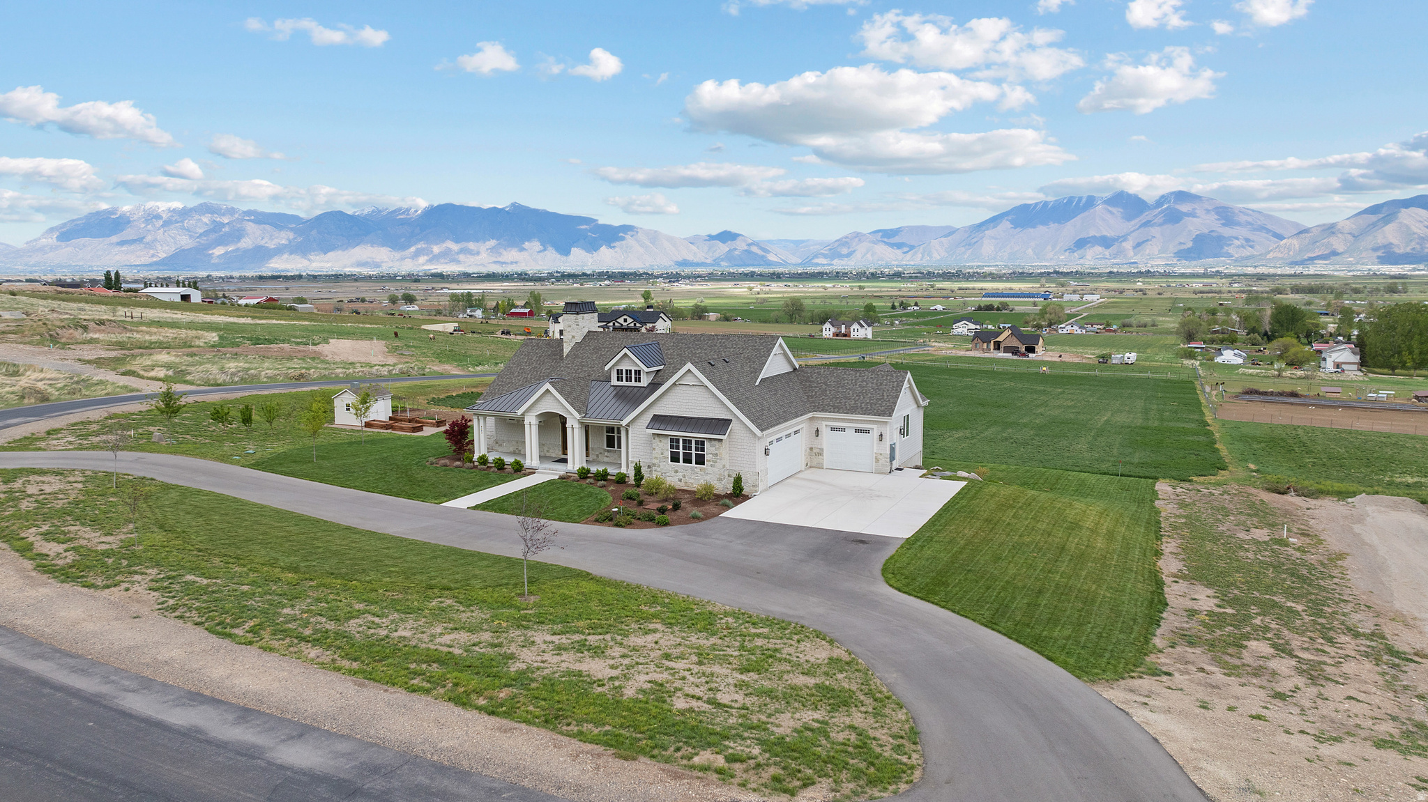 RIDGE - Residential