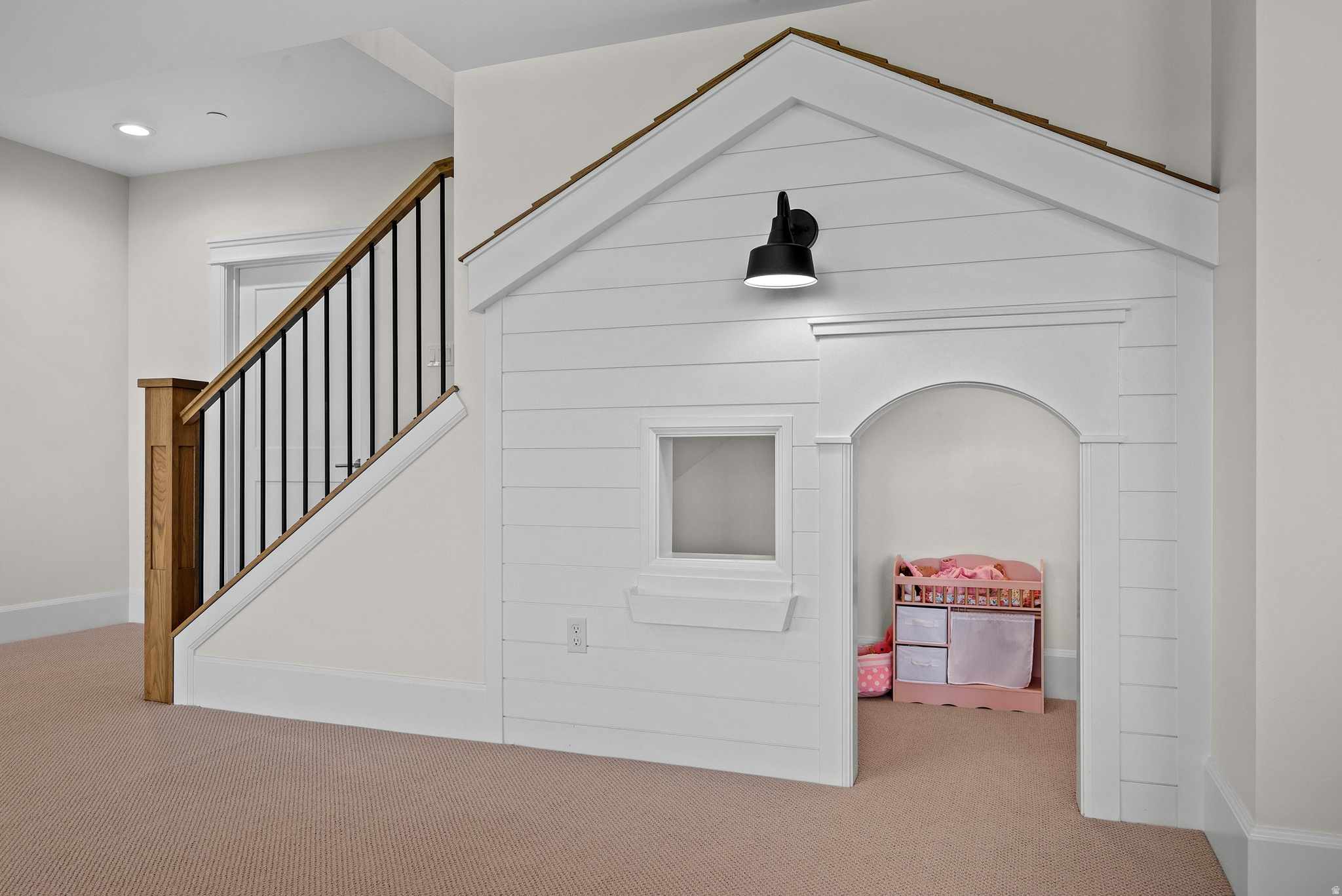 RIDGE - Residential