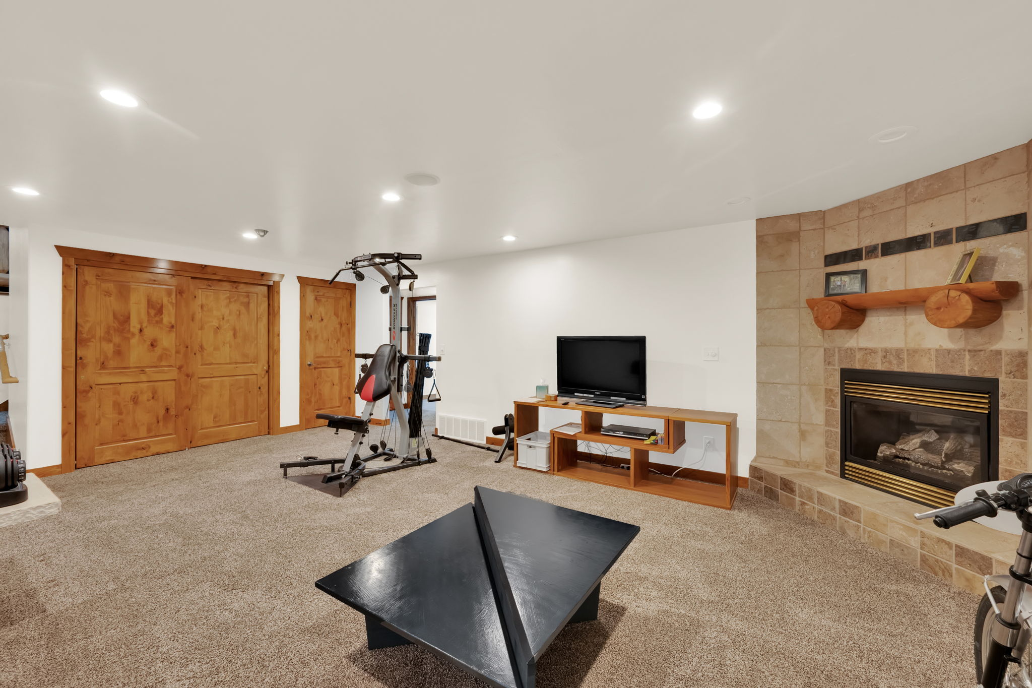PINE TREE SUB - Residential