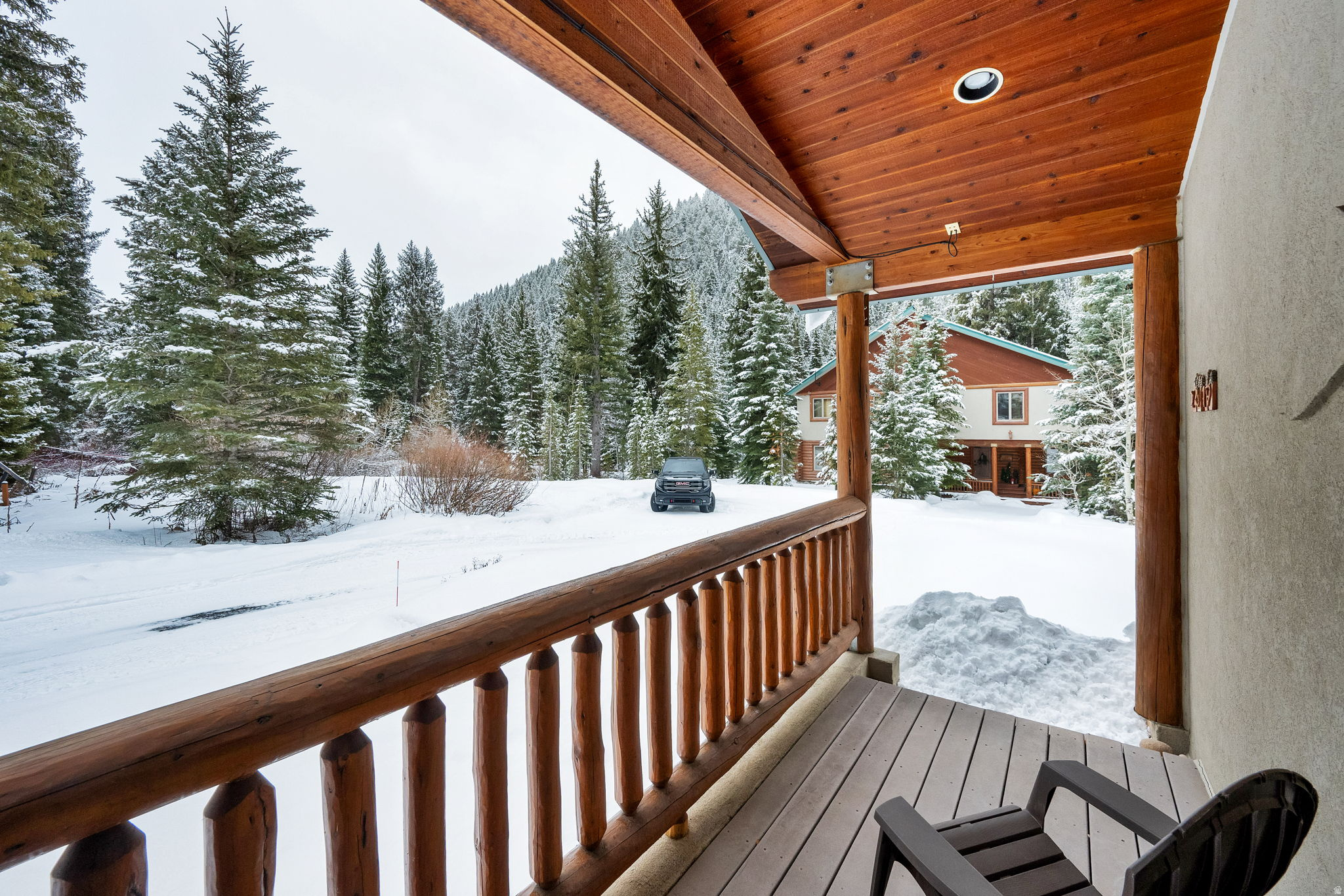 PINE TREE SUB - Residential