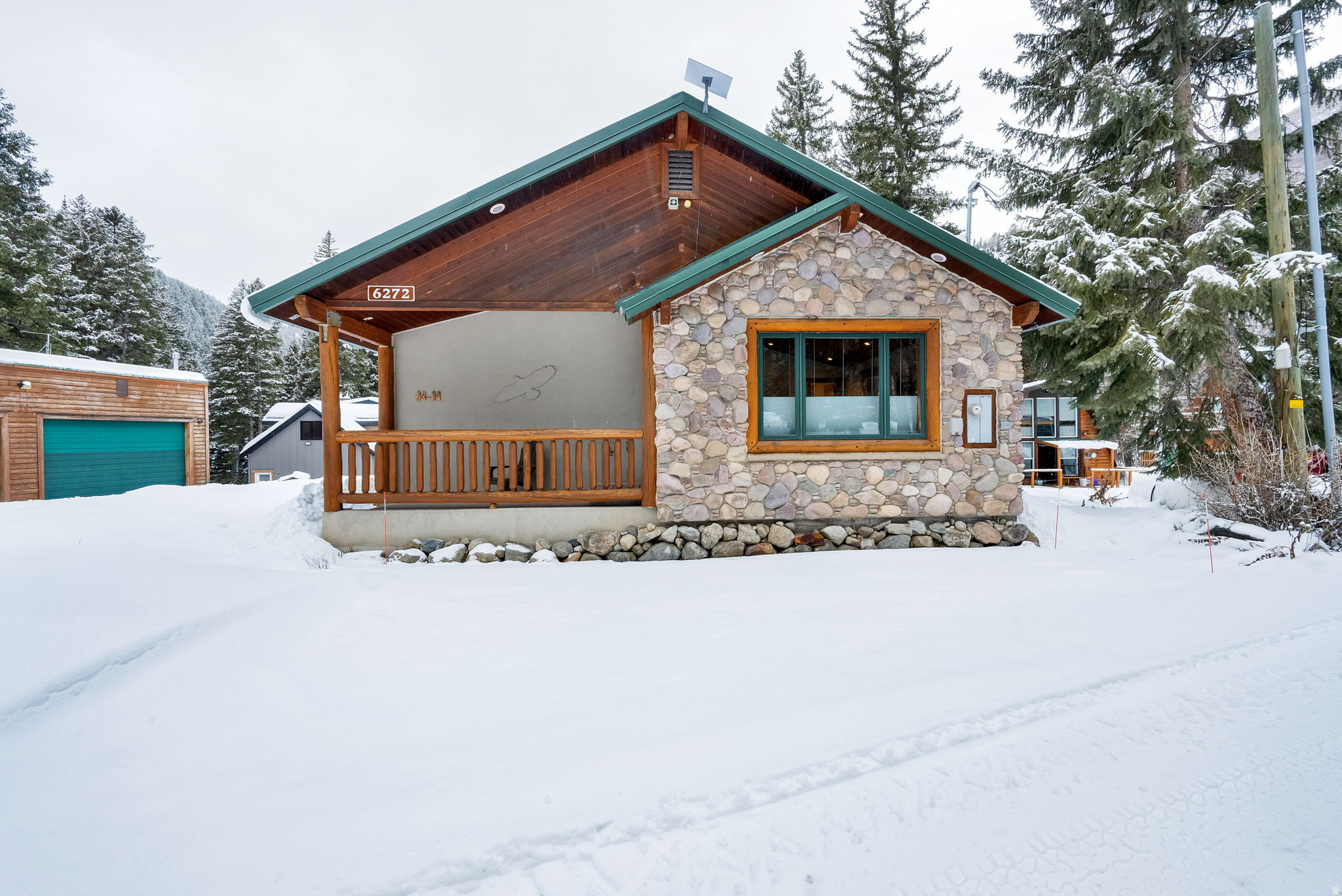 PINE TREE SUB - Residential