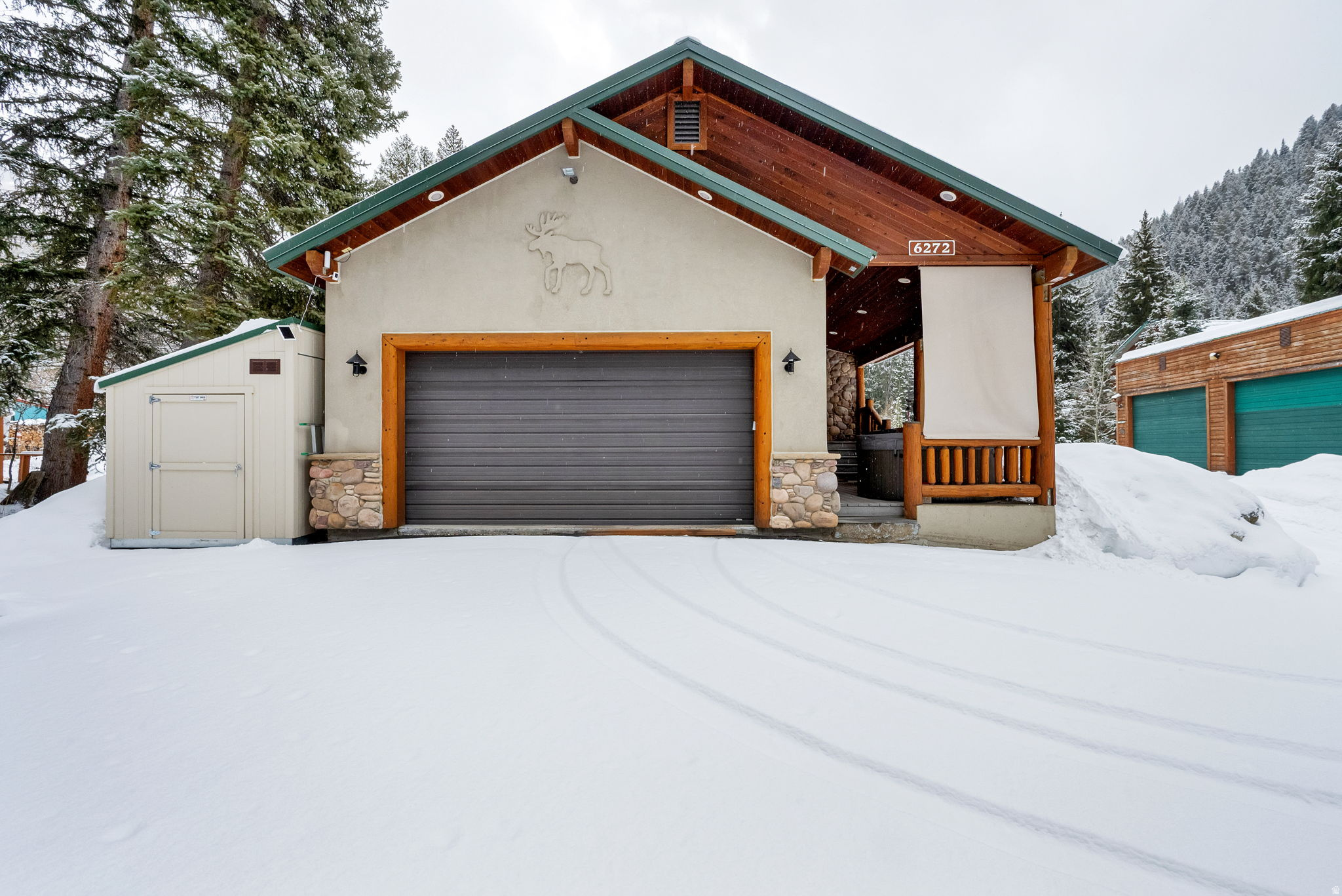 PINE TREE SUB - Residential