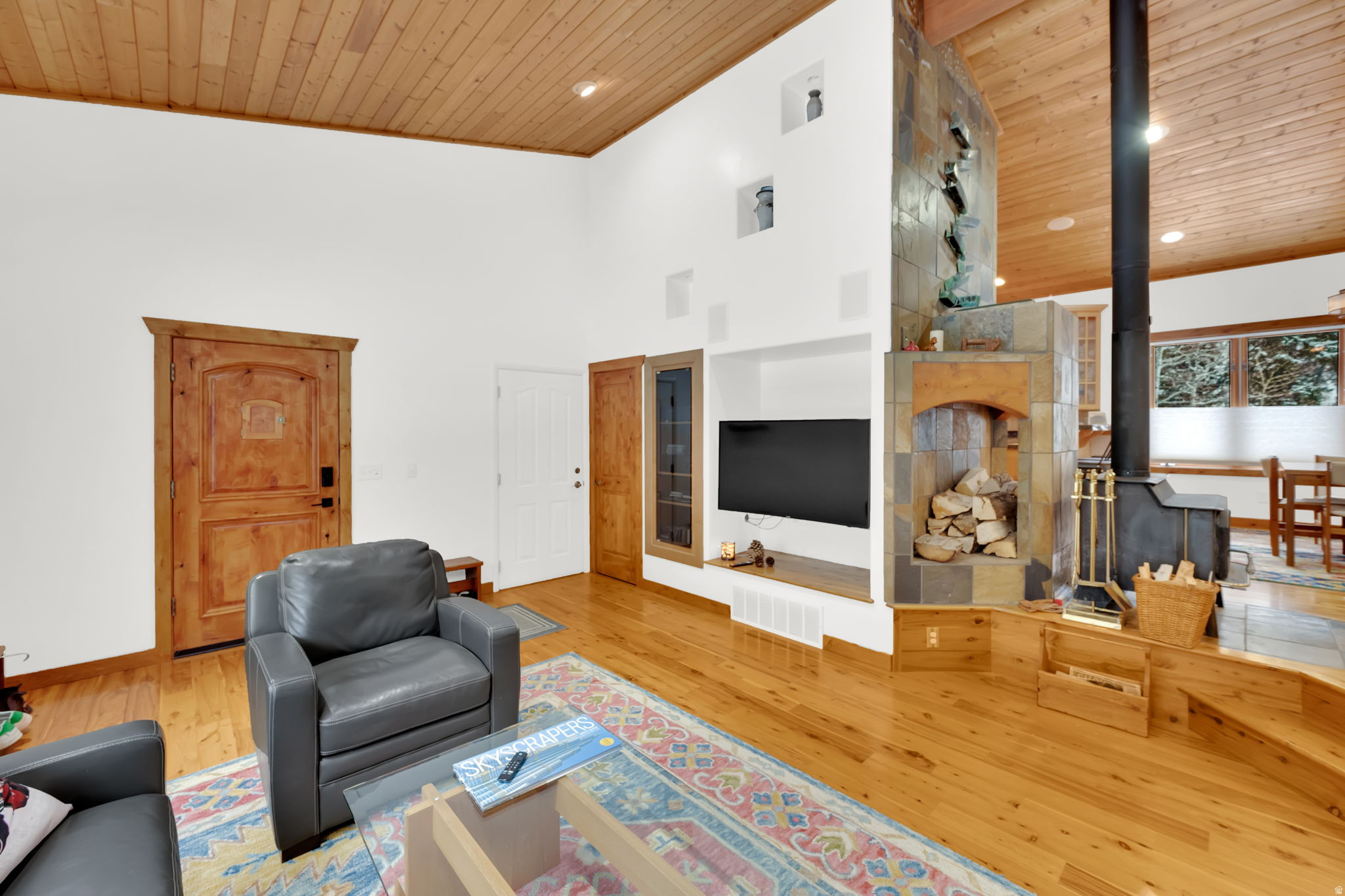 PINE TREE SUB - Residential