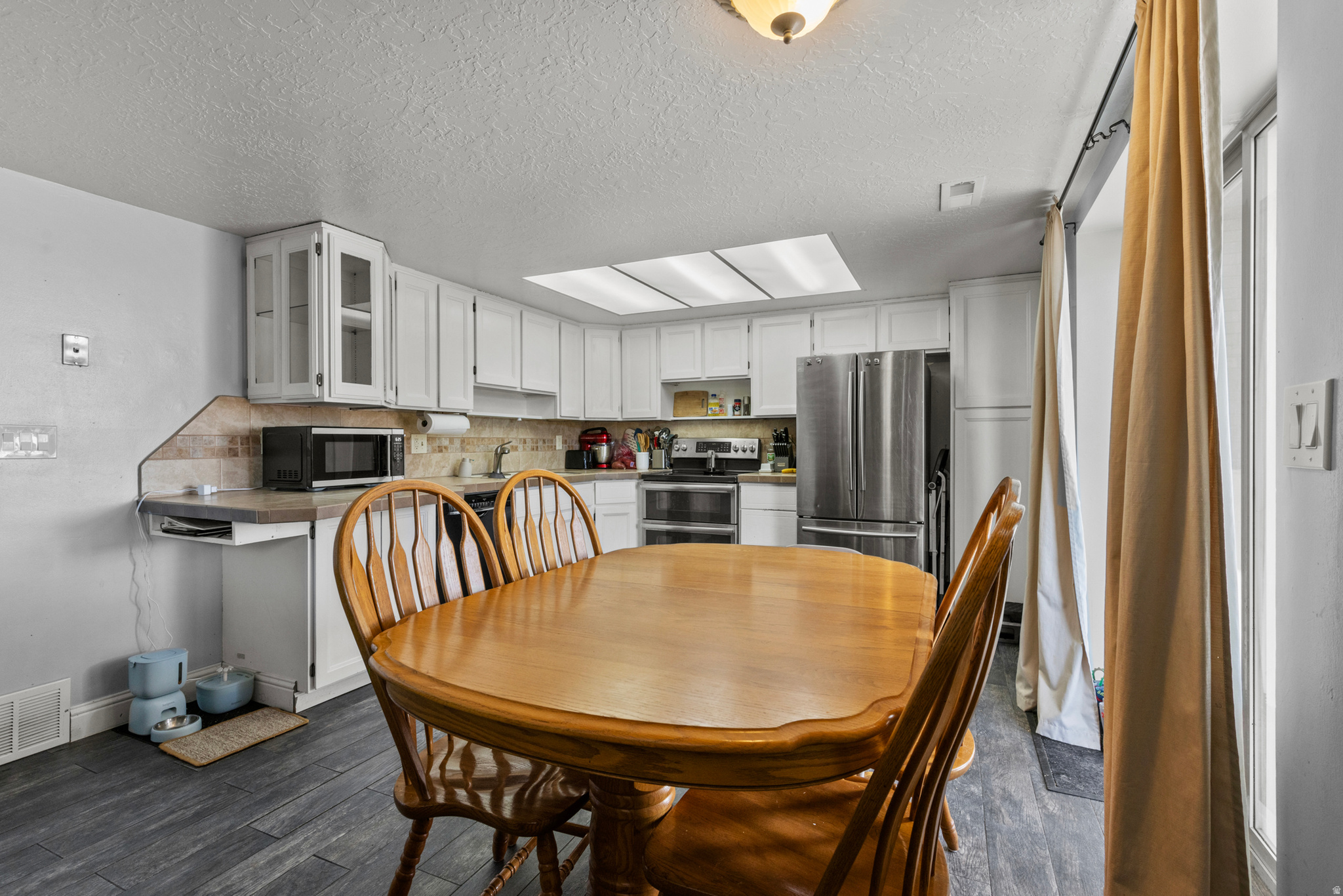 FOXGLEN SUBDIVISION - Residential
