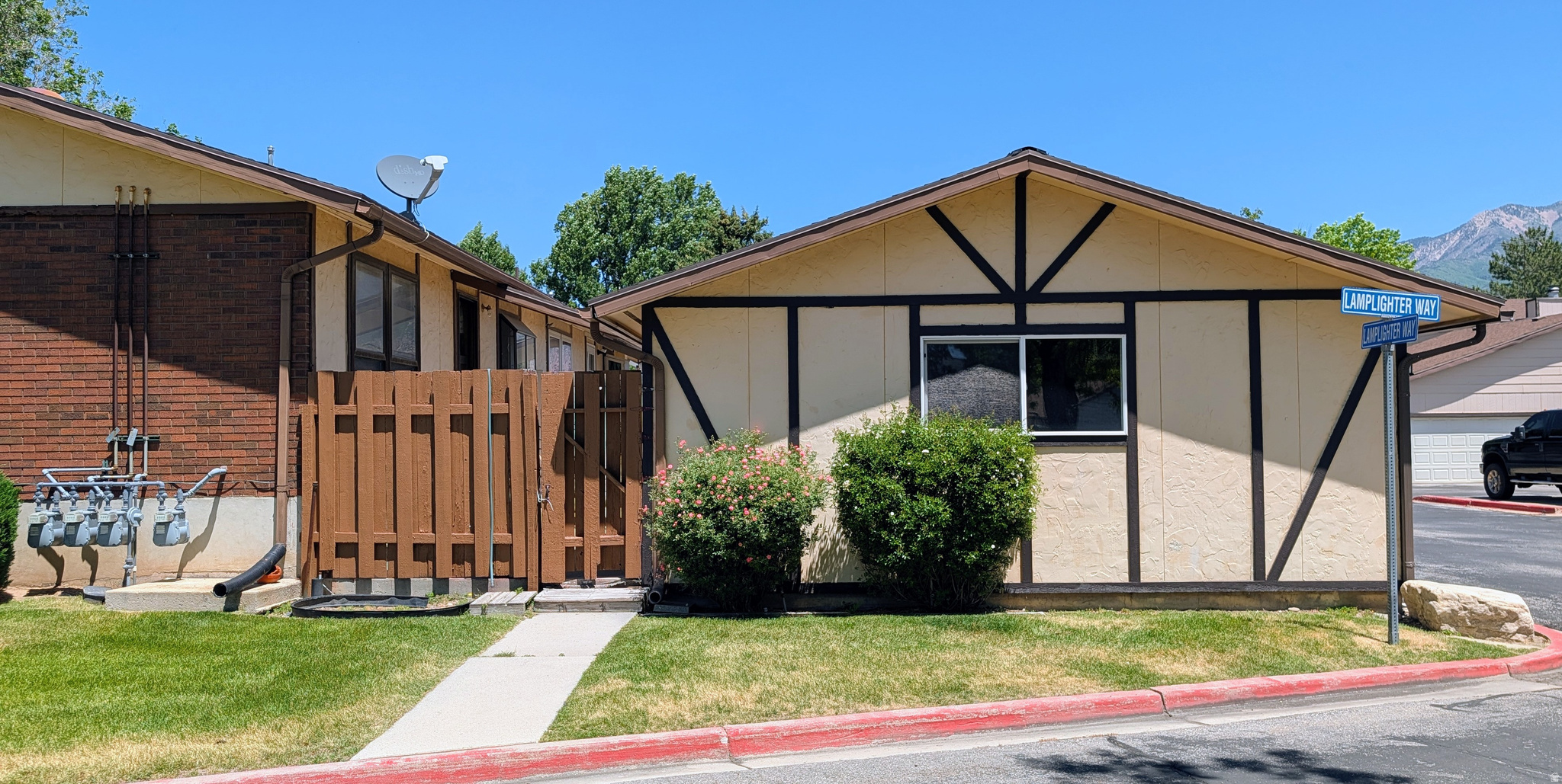 SHERWOOD PARK - Residential