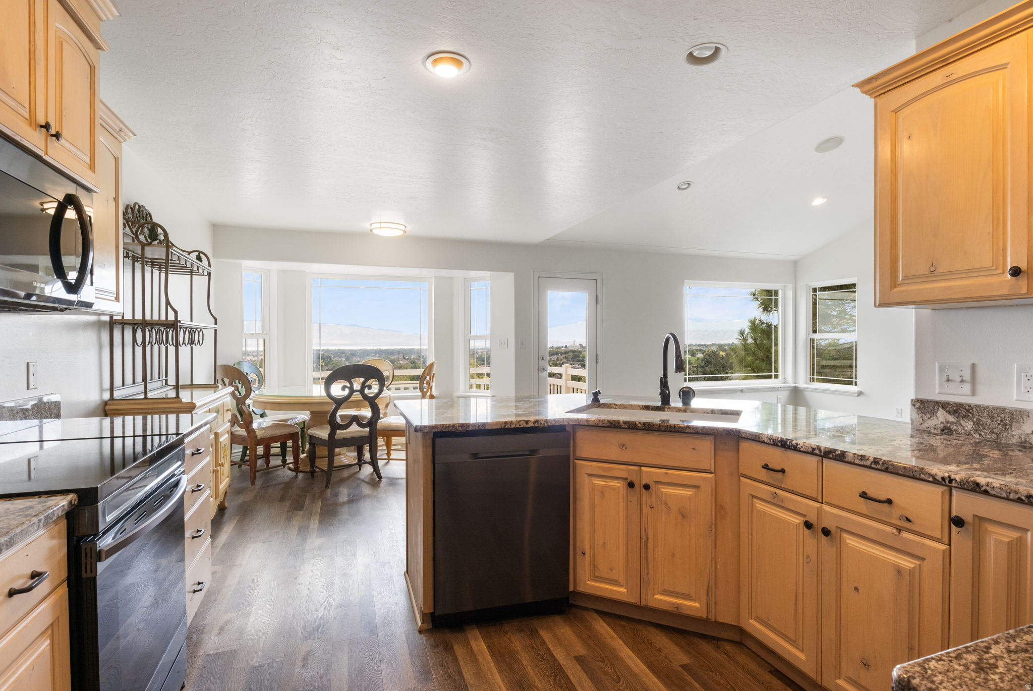 THE COTTAGES AT CANYON HEIGHTS PUD AMD - Residential