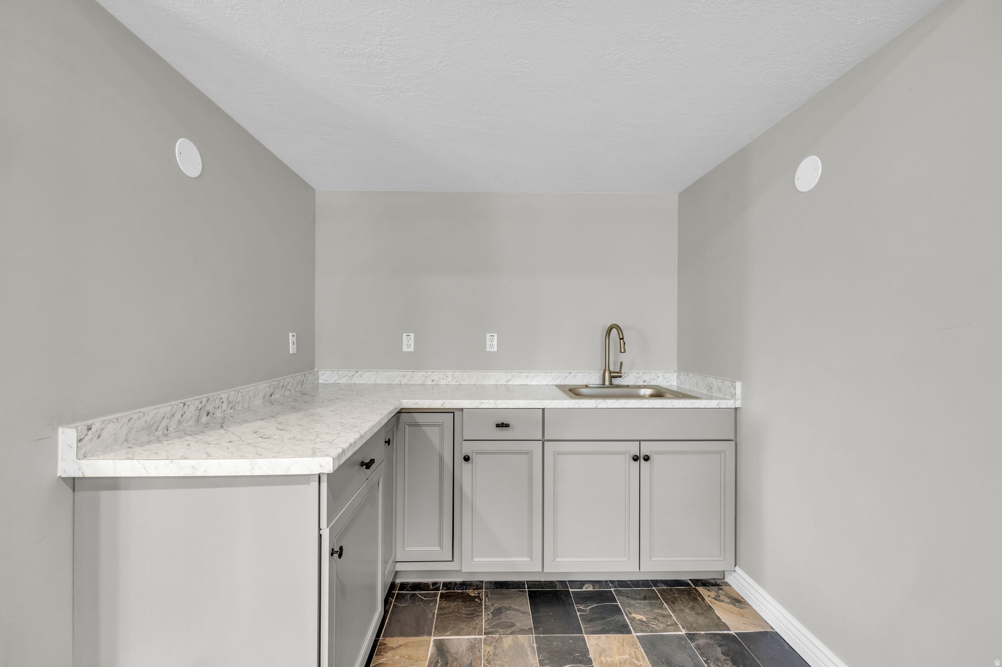 SCOTTSDALE RIDGE - Residential