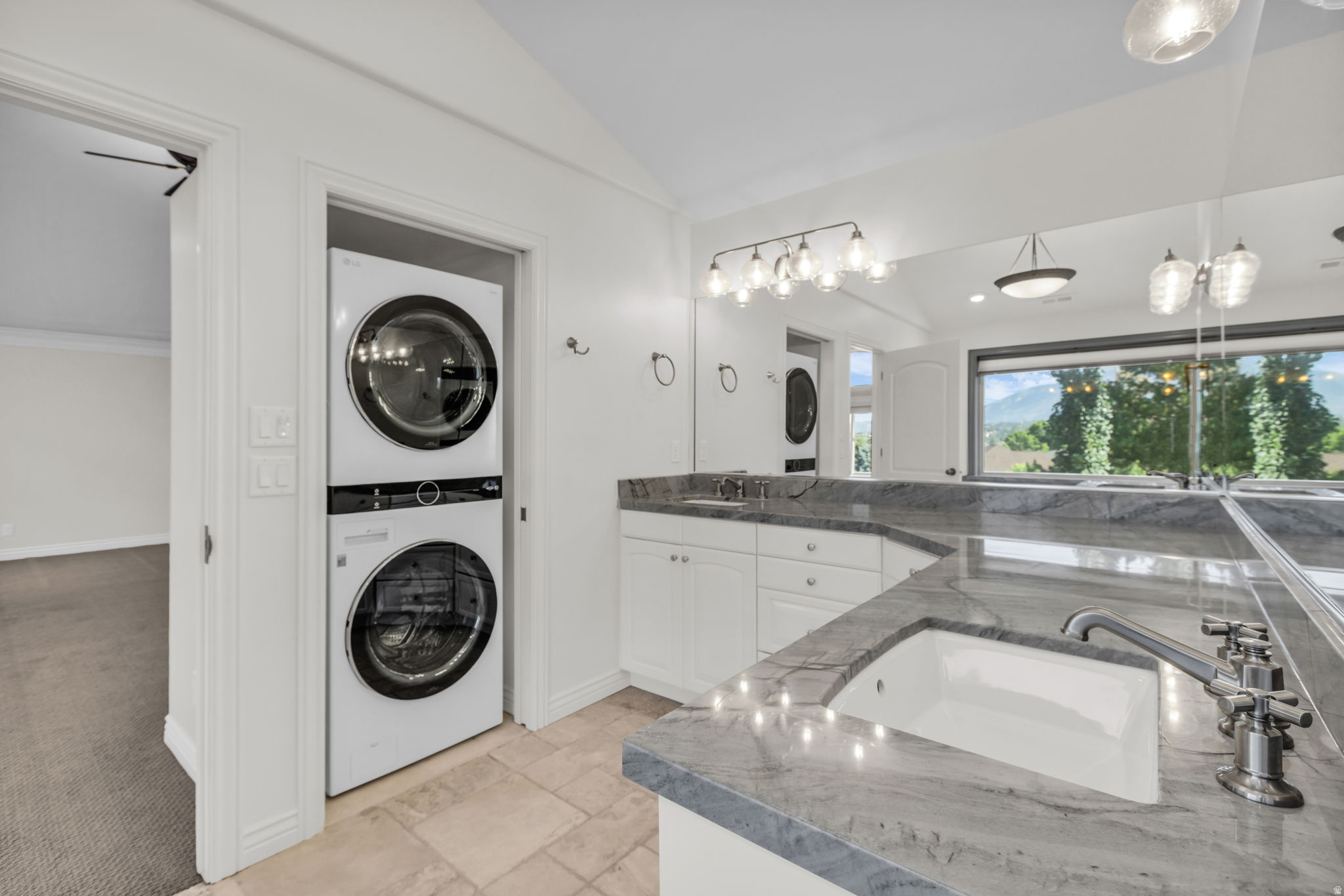 SCOTTSDALE RIDGE - Residential