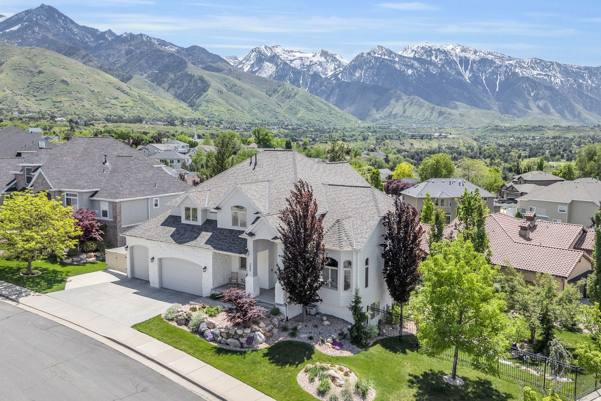 SCOTTSDALE RIDGE - Residential
