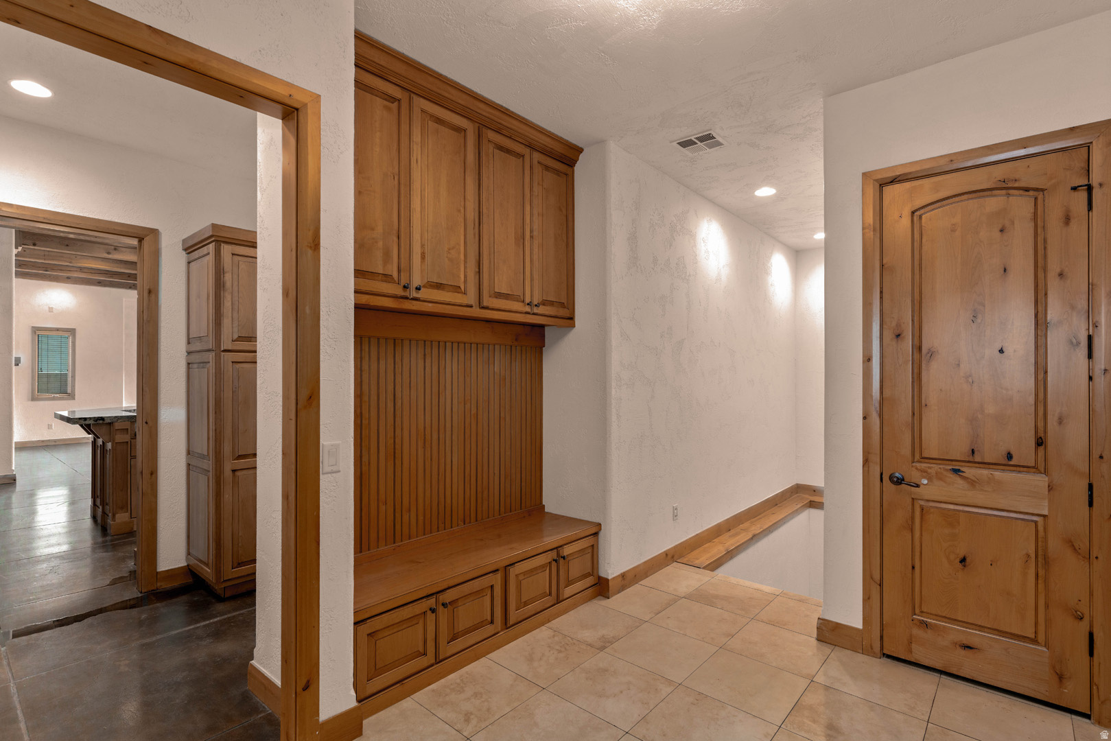 STONE CLIFF 9 - Residential