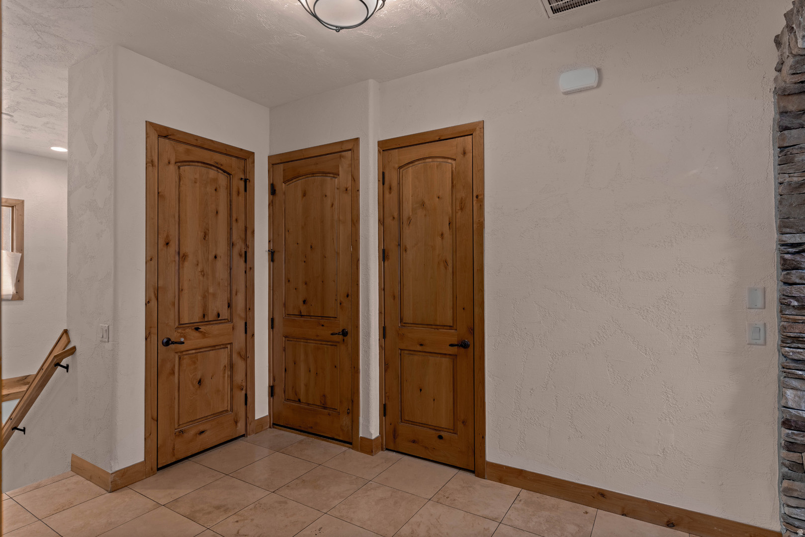 STONE CLIFF 9 - Residential