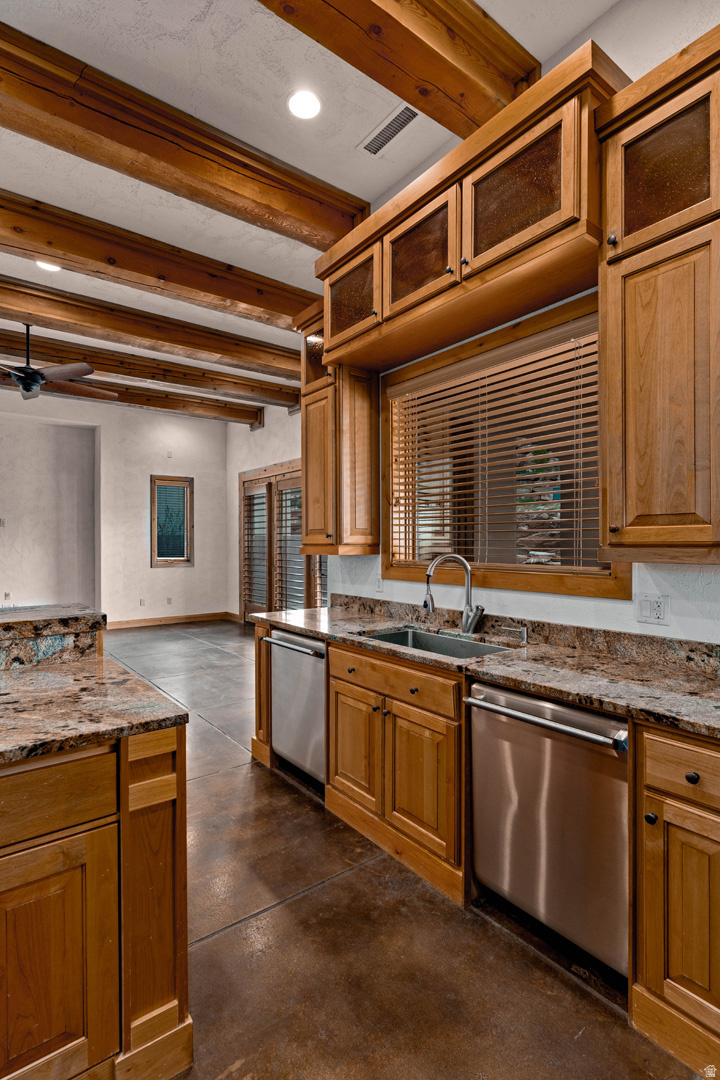 STONE CLIFF 9 - Residential