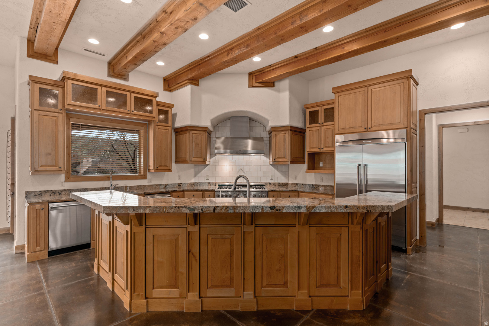 STONE CLIFF 9 - Residential