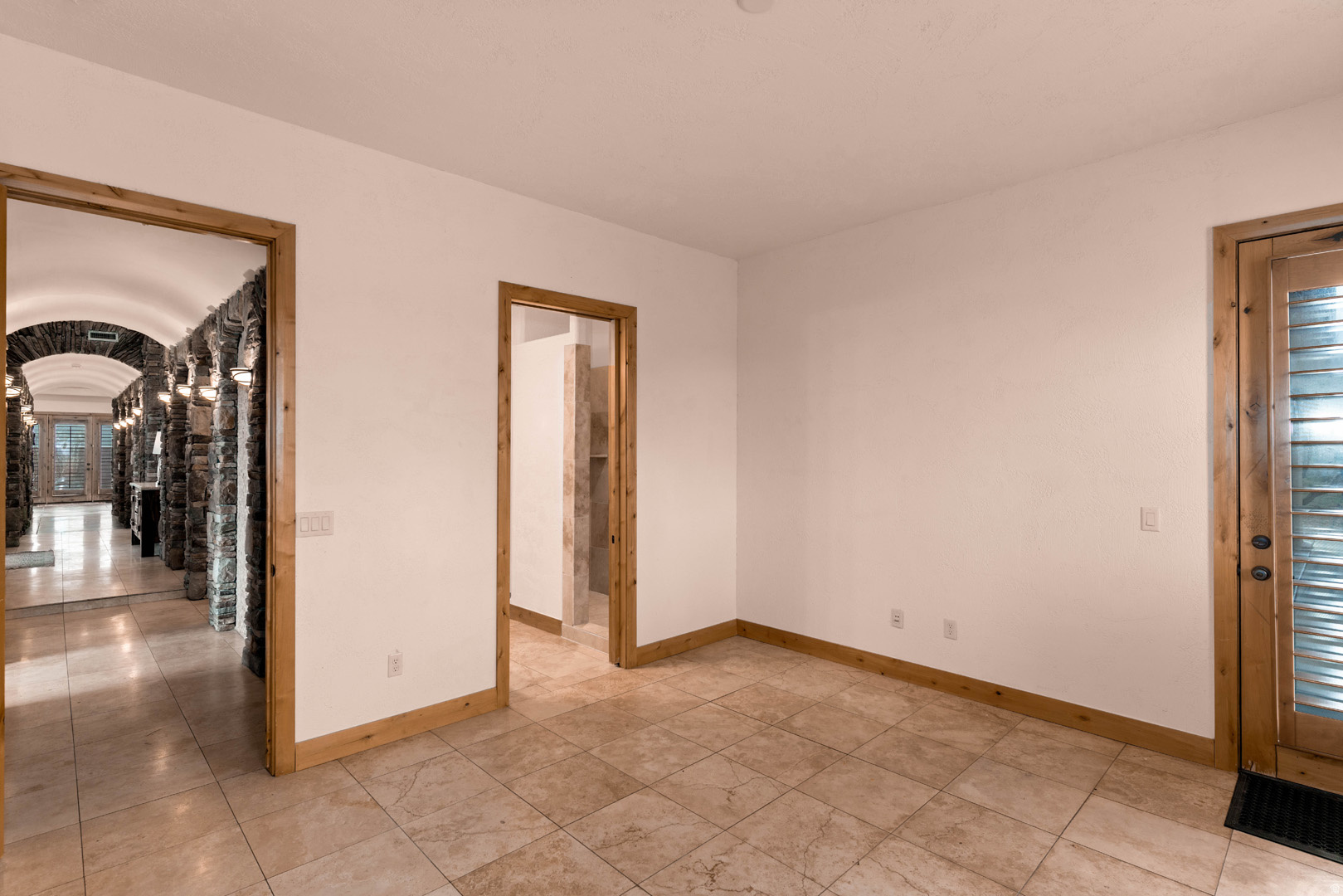 STONE CLIFF 9 - Residential