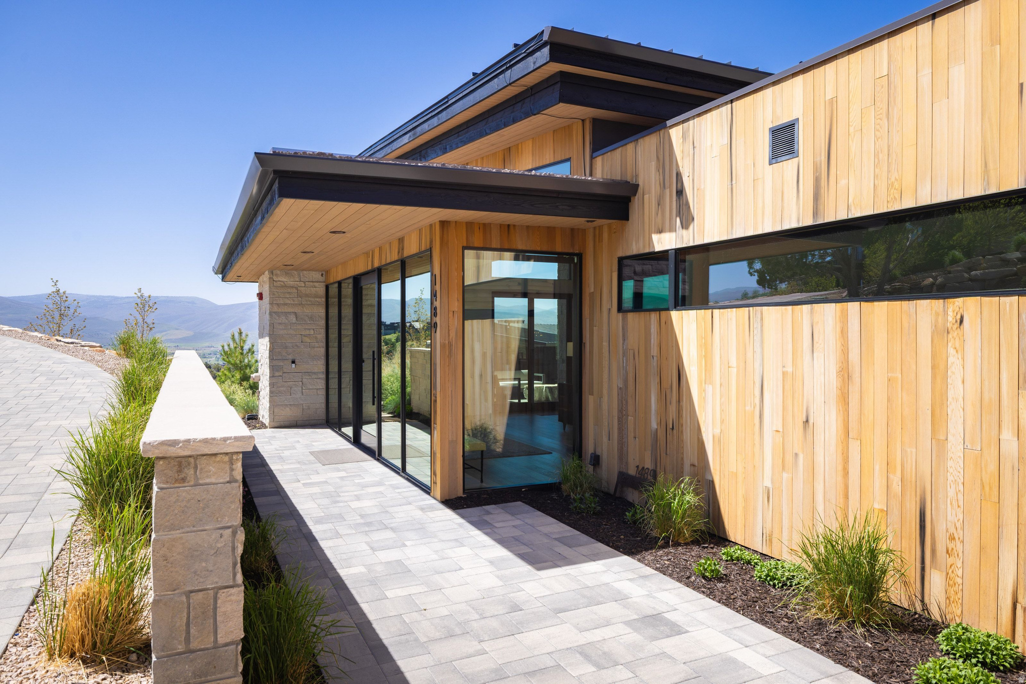 RED LEDGES - Residential
