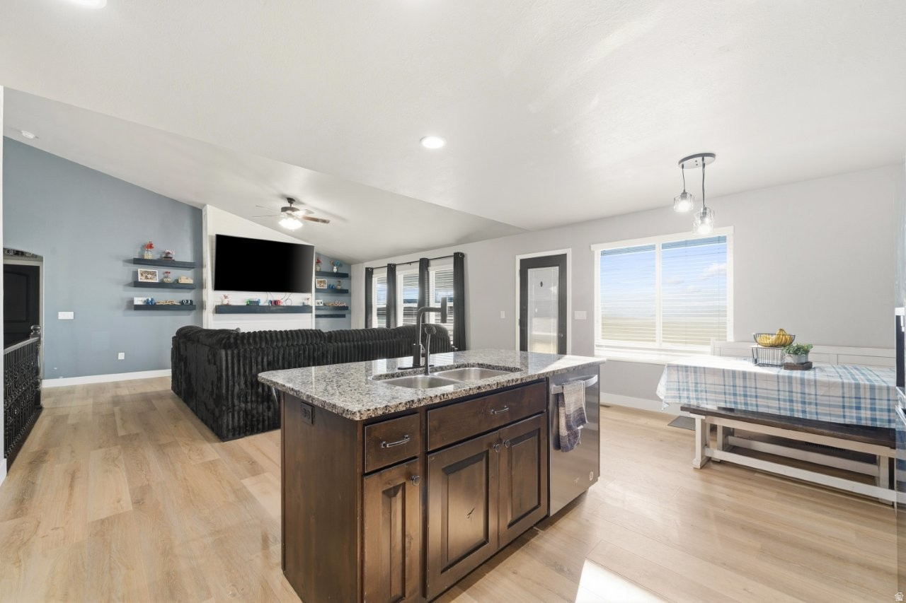 QUAIL MEADOWS ESTATE - Residential